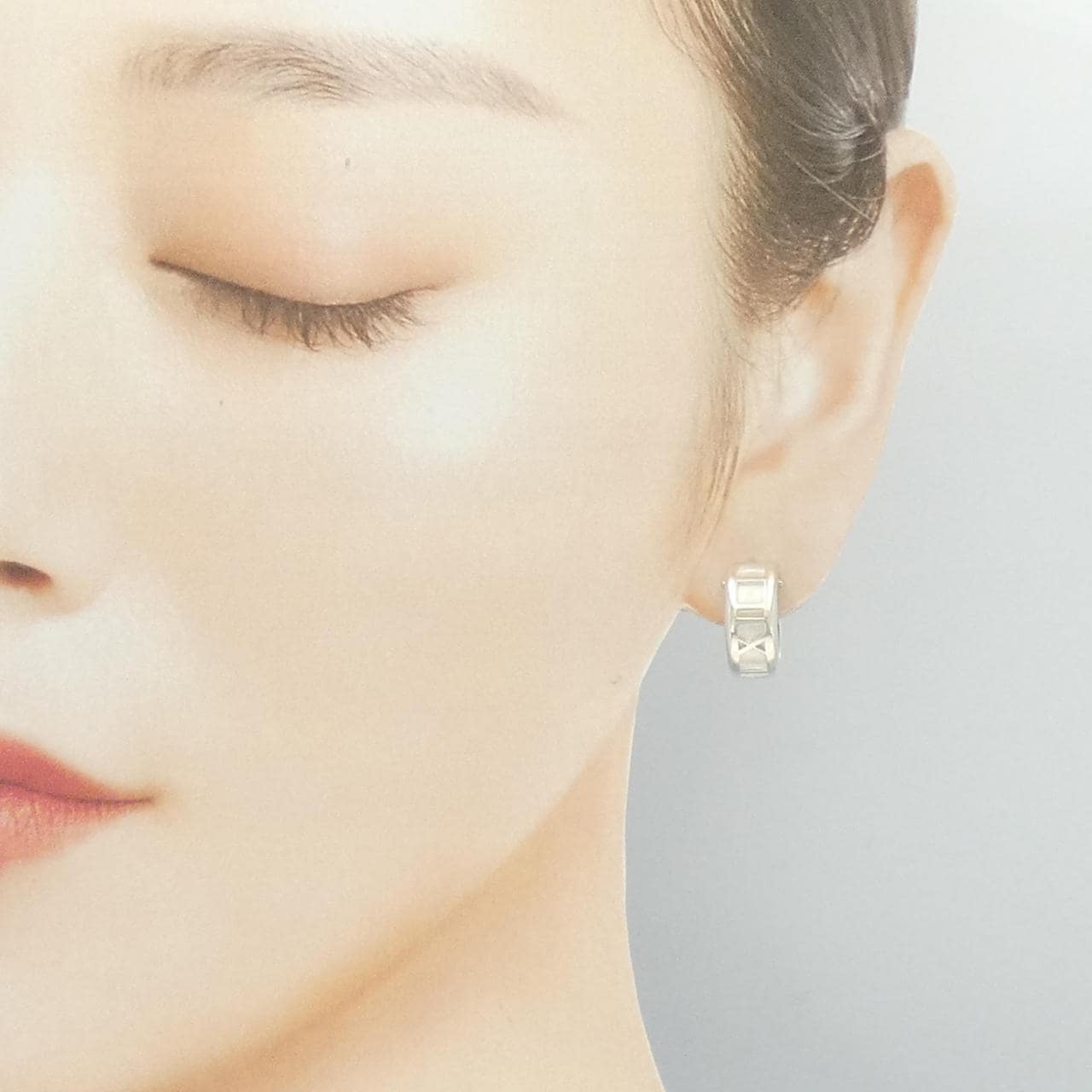 ティファニー アトラス ピアス