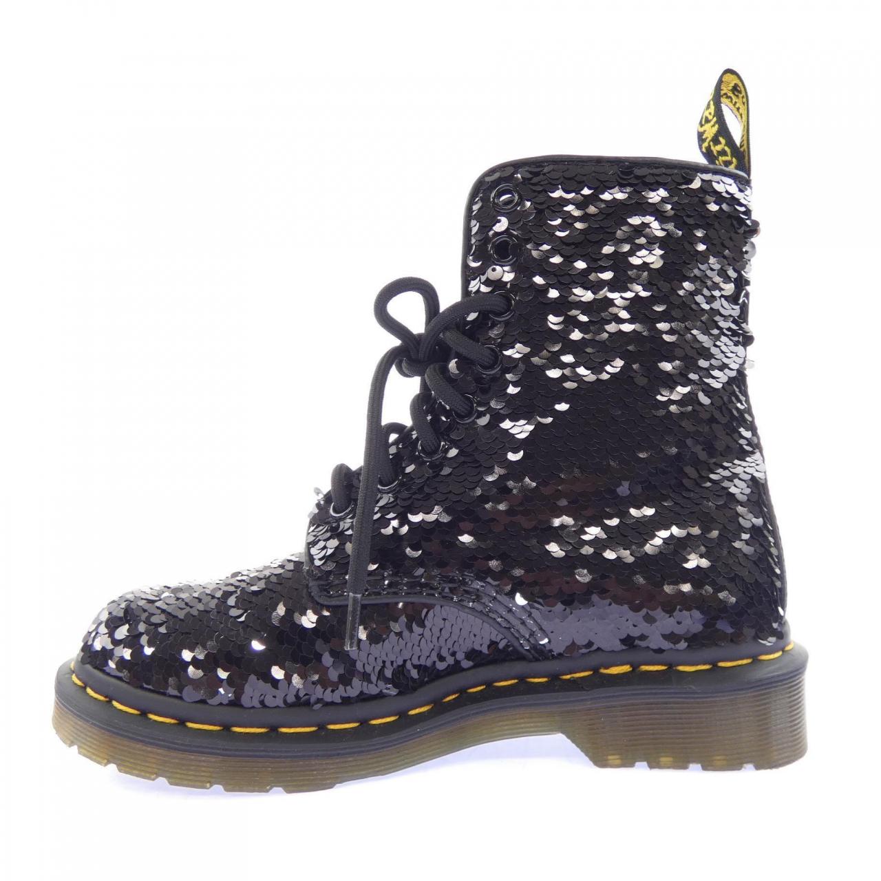 ドクターマーチン DR.MARTENS AW006 ブーツ
