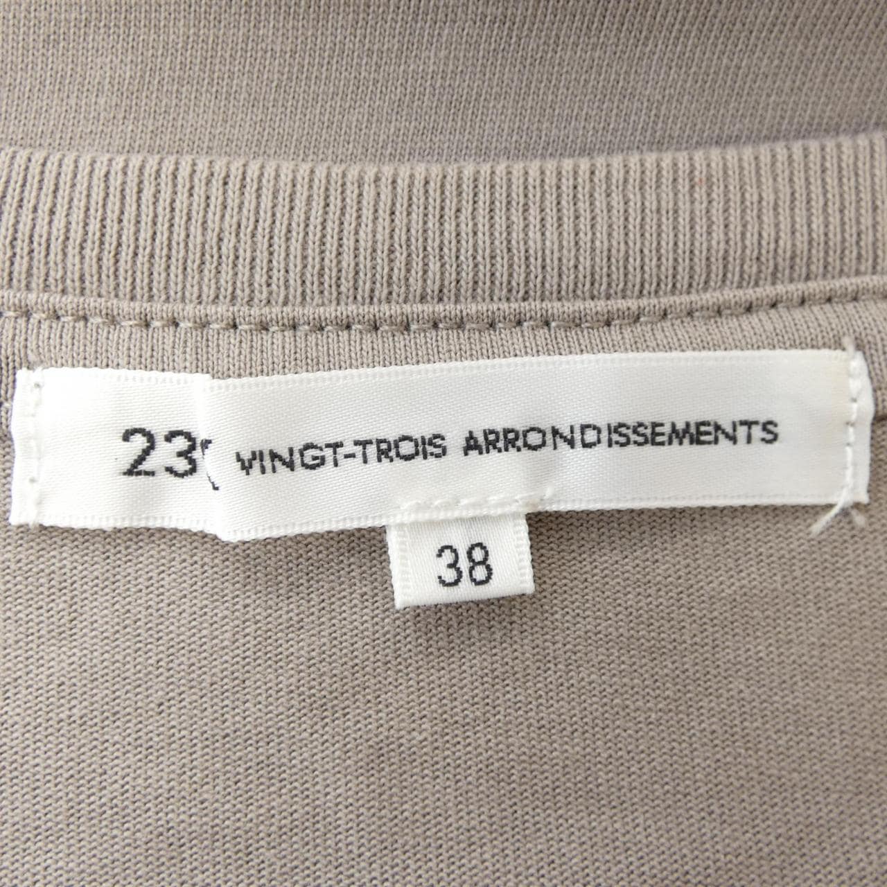 ニジュウサンク 23区 Tシャツ