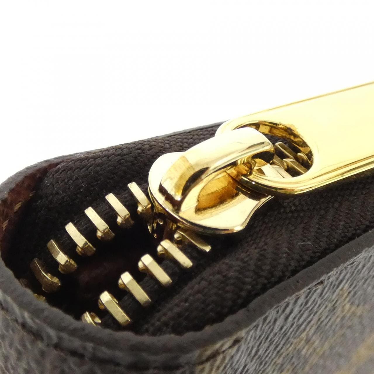 ルイヴィトン モノグラム ジッピー ウォレット M42616 財布