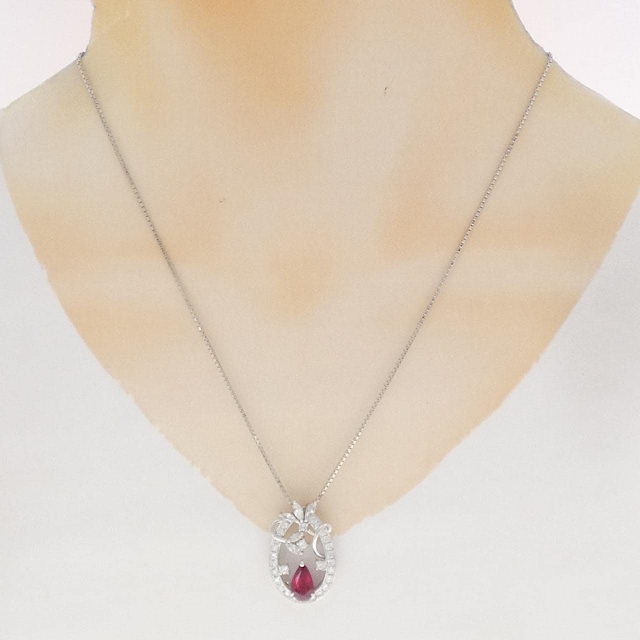 PT900/PT850 ルビー ネックレス 2.01CT ビルマ産