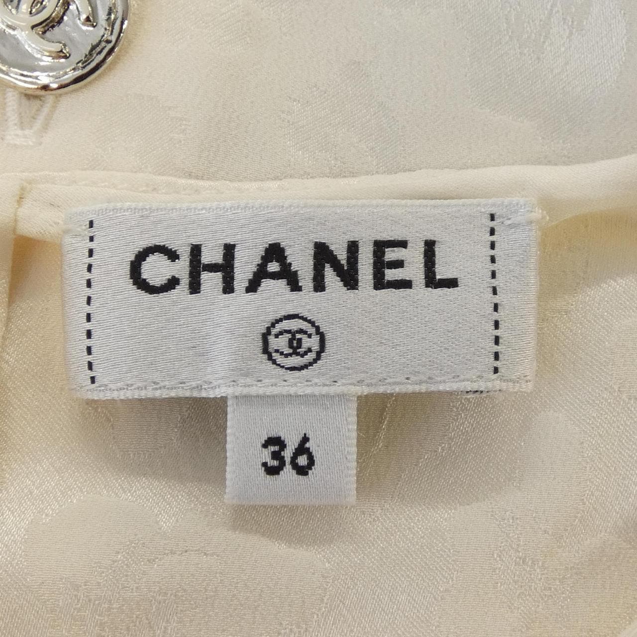 シャネル CHANEL METIERS D'ART P75185V66669 トップス
