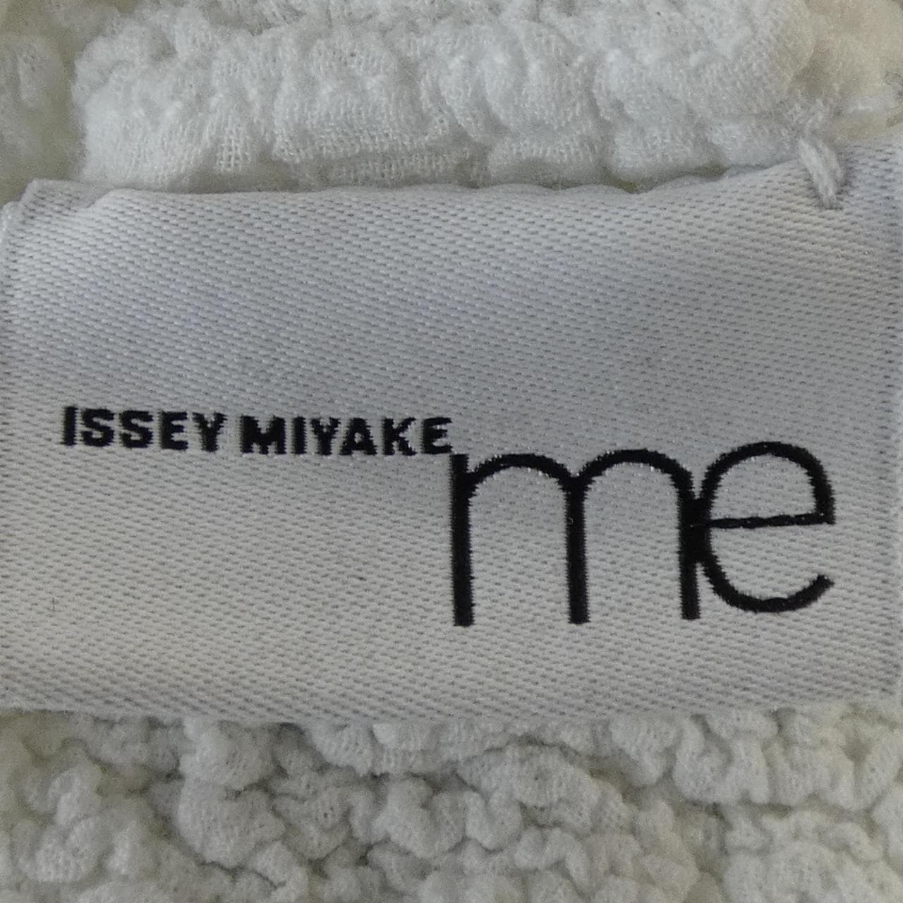 ミーイッセイミヤケ me ISSEY MIYAKE MI55FR115 トップス