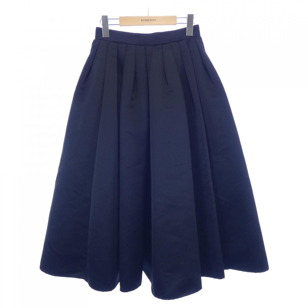 YOKO CHAN ヨーコチャン ラインが綺麗な スカート ロングブーツに♪