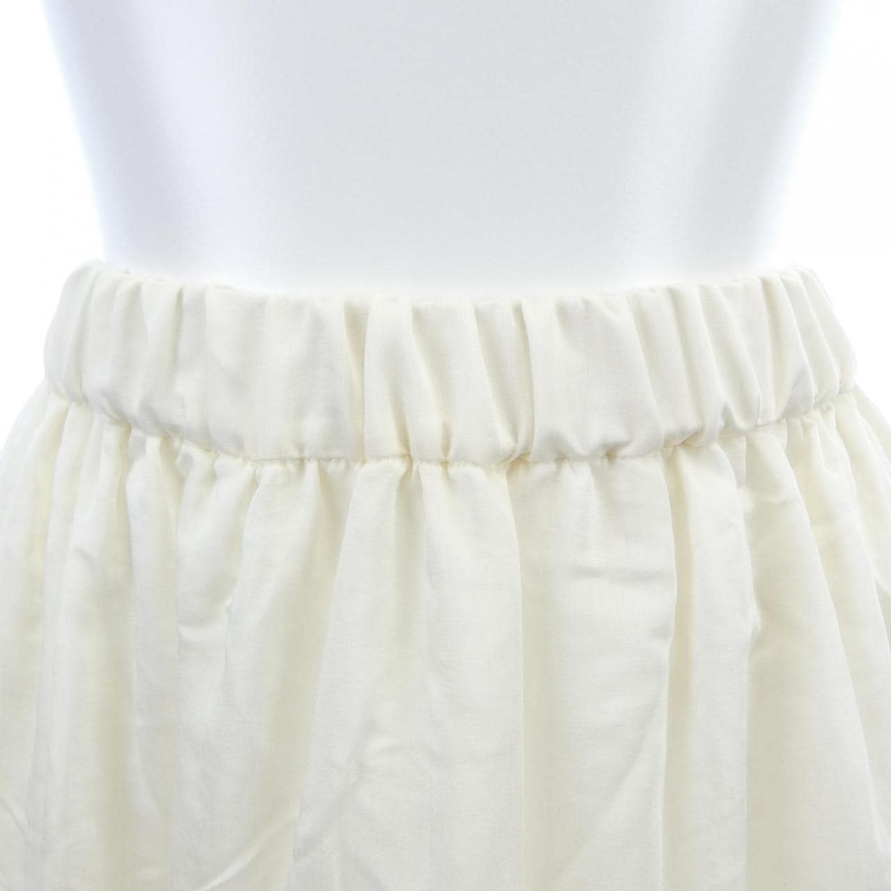 セブンテンバイミホカワヒト SEVEN TEN by MIHO KAWAHITO スカート