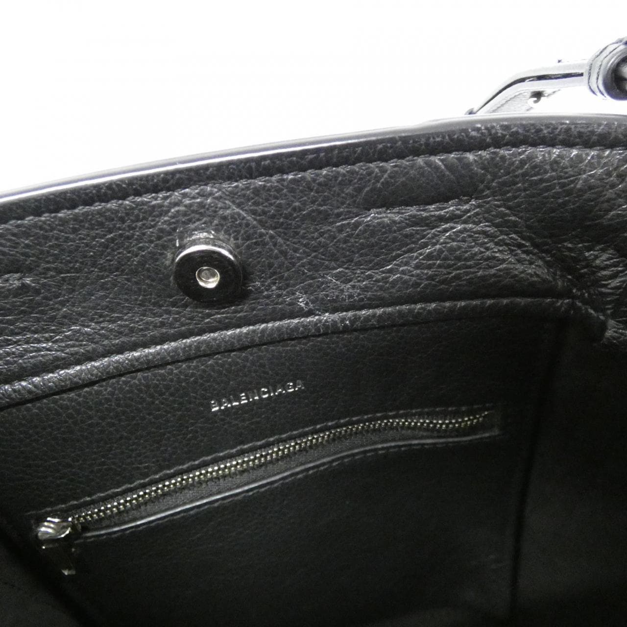 バレンシアガ エブリデイ XS ノース サウス トート 672793 15YUN バッグ