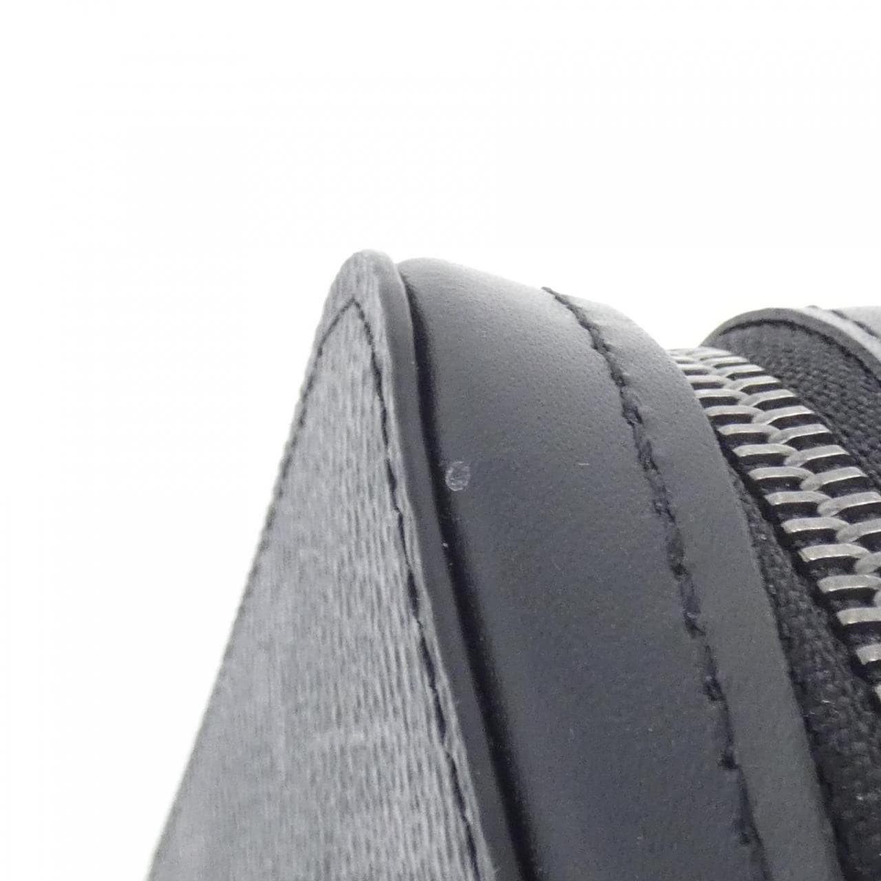 ルイヴィトン モノグラム エクリプス ジッピーXL M61698 財布