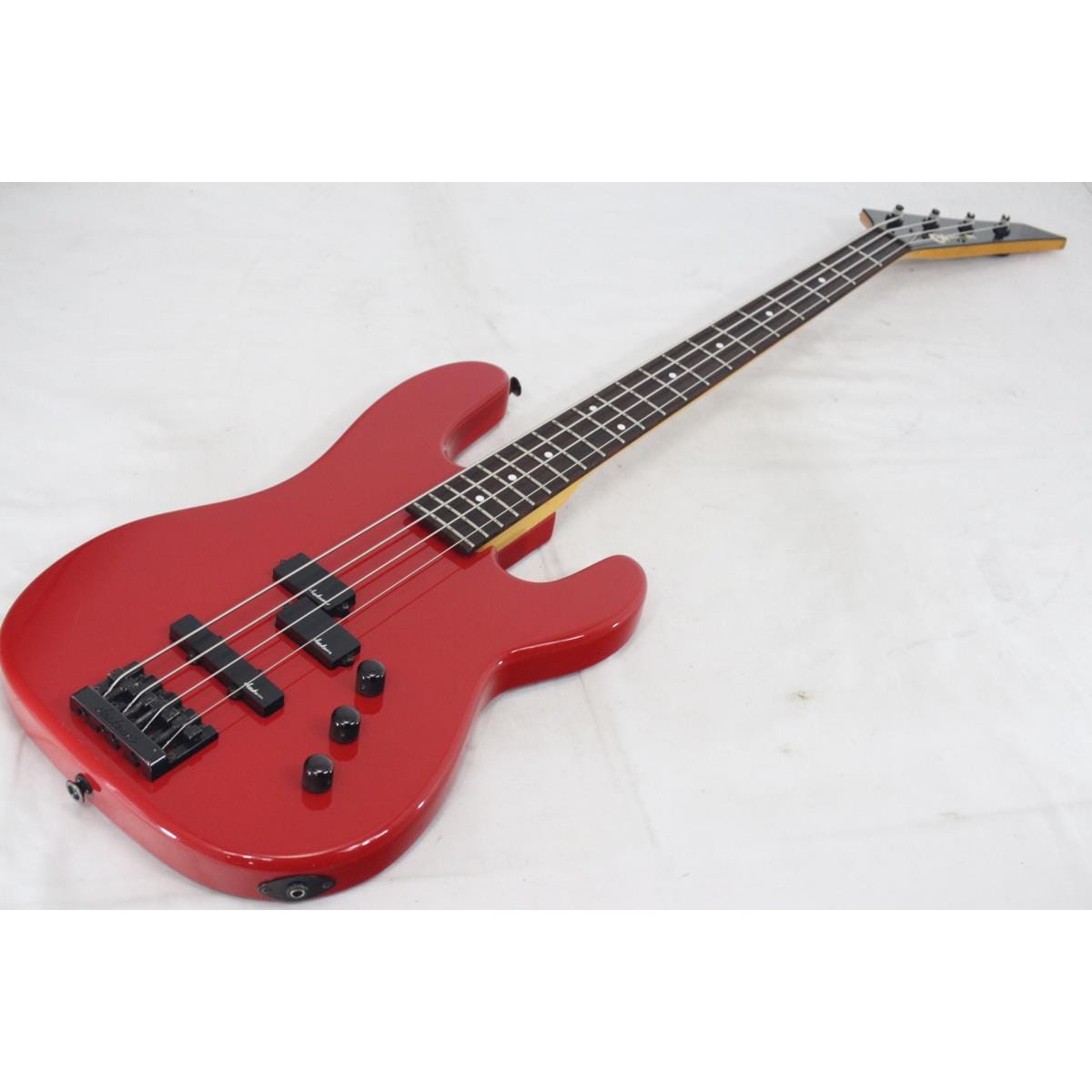 CHARVEL MODEL 2B