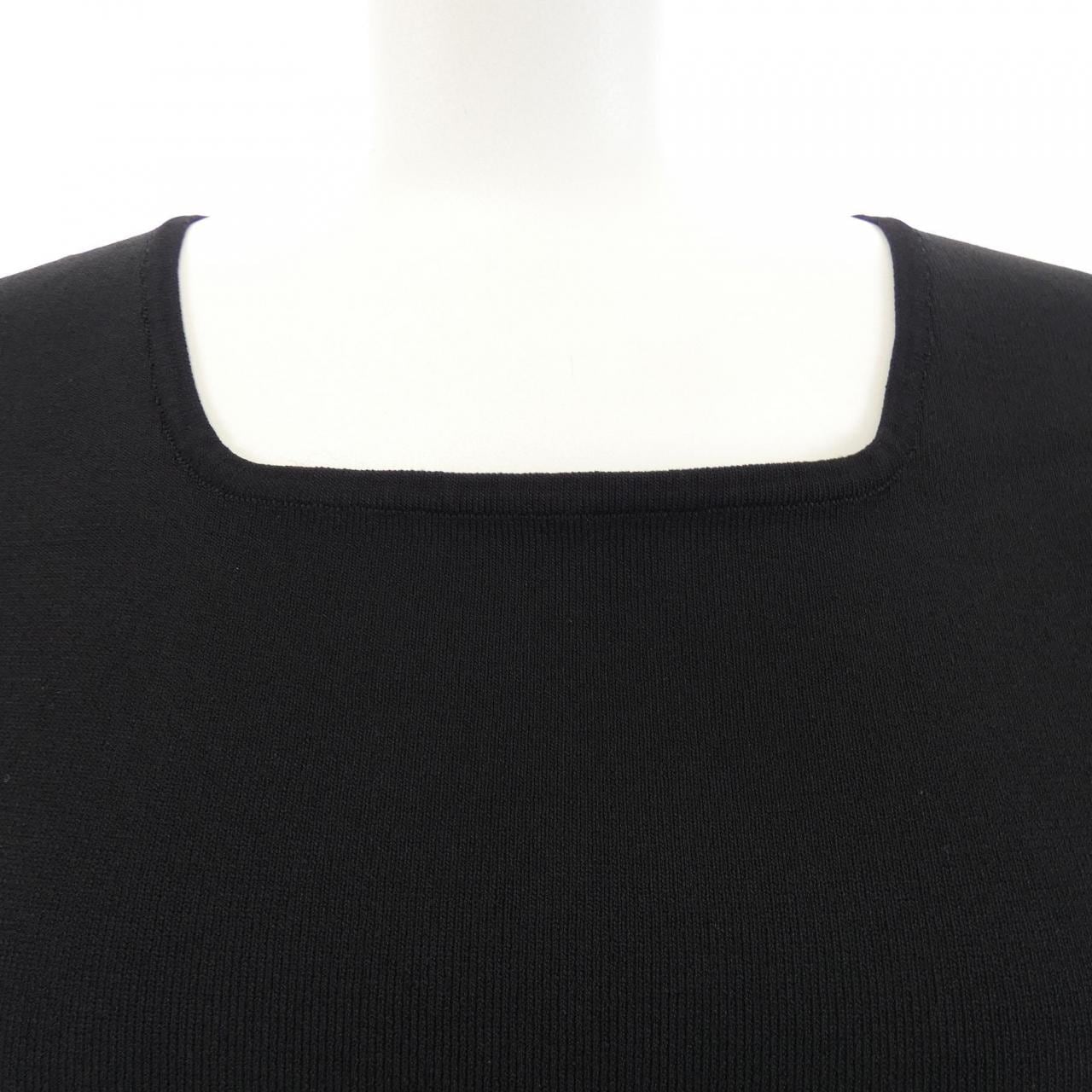 トゥービーシック TO BE CHIC トップス