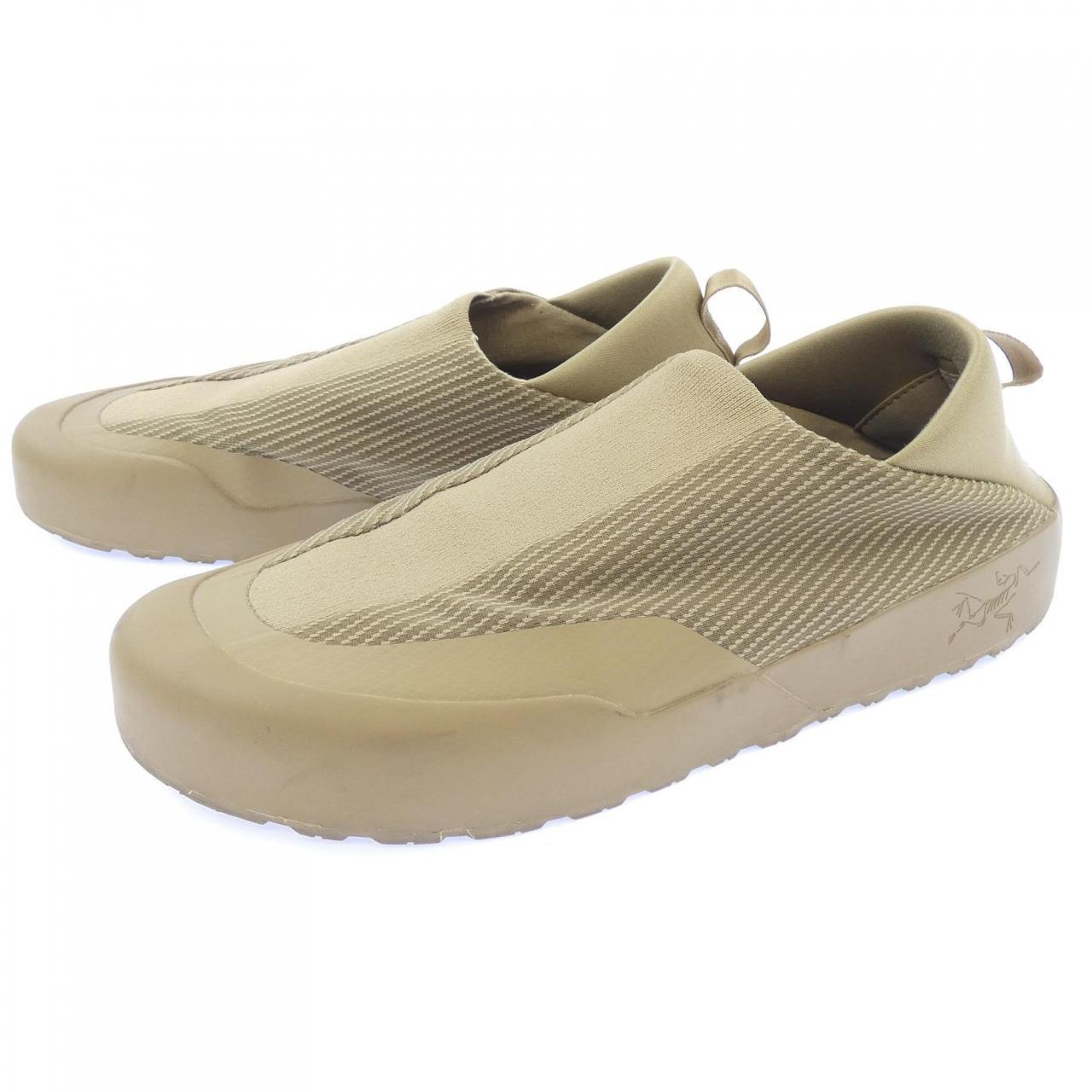 アークテリクス ARC'TERYX KRAGG M スニーカー