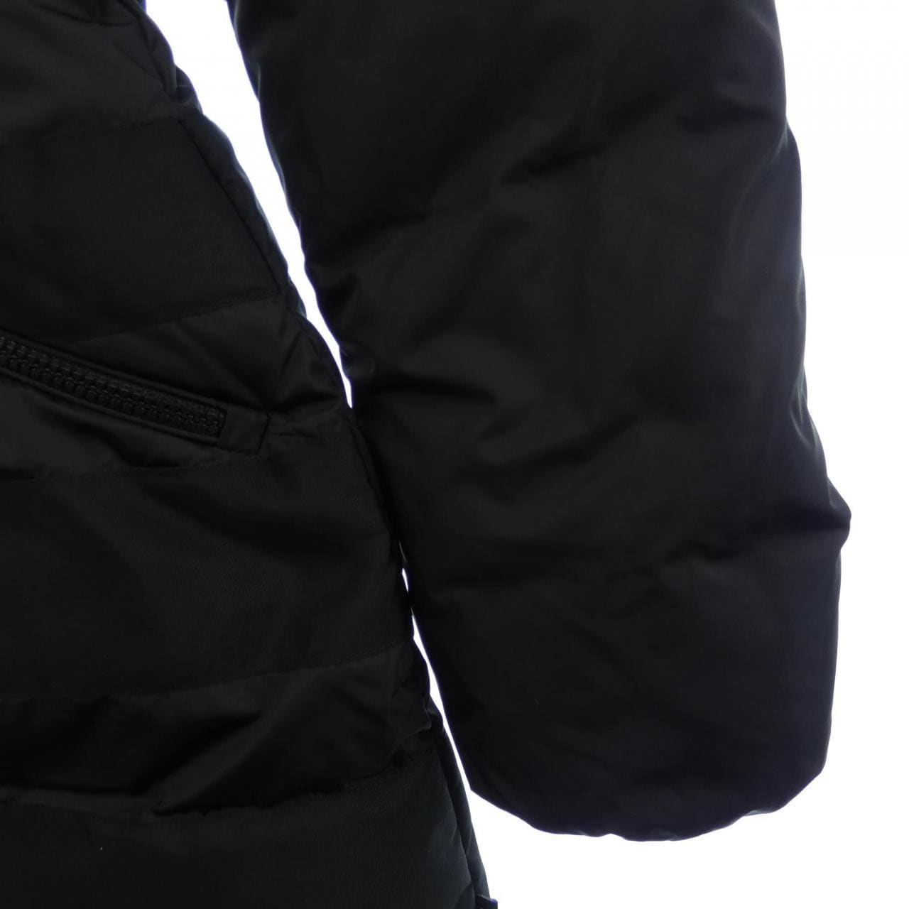 モンクレール MONCLER ダウンコート