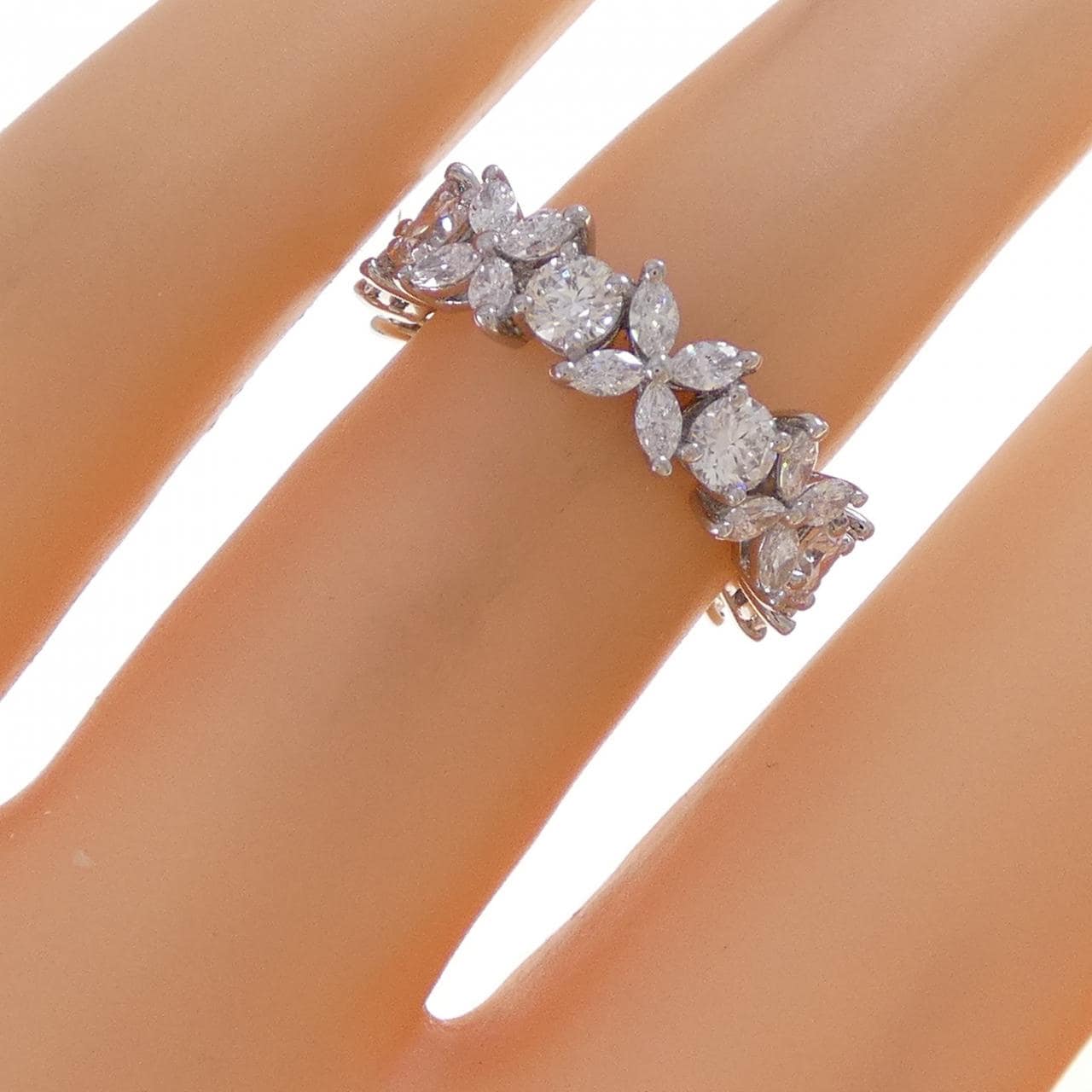 ティファニー ビクトリア オルタネーティング リング