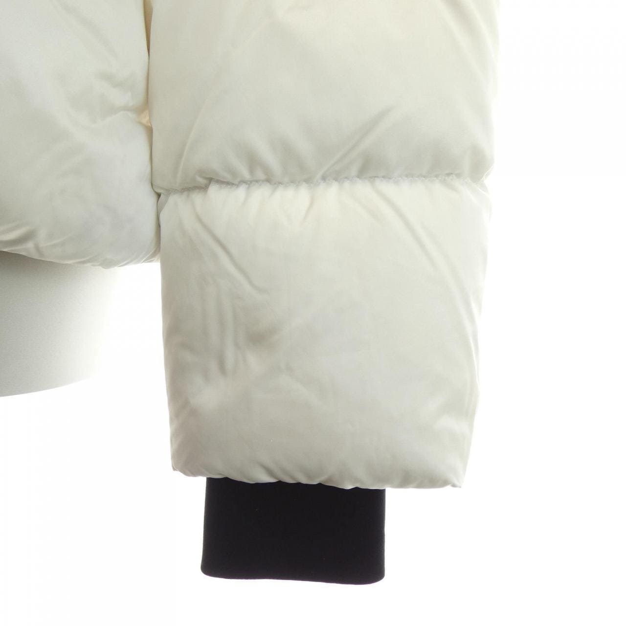 バーバリー BURBERRY 8061038 ダウンコート