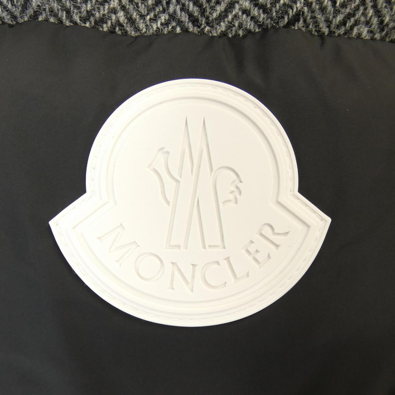 MONCLER MONCLER Down Jacket