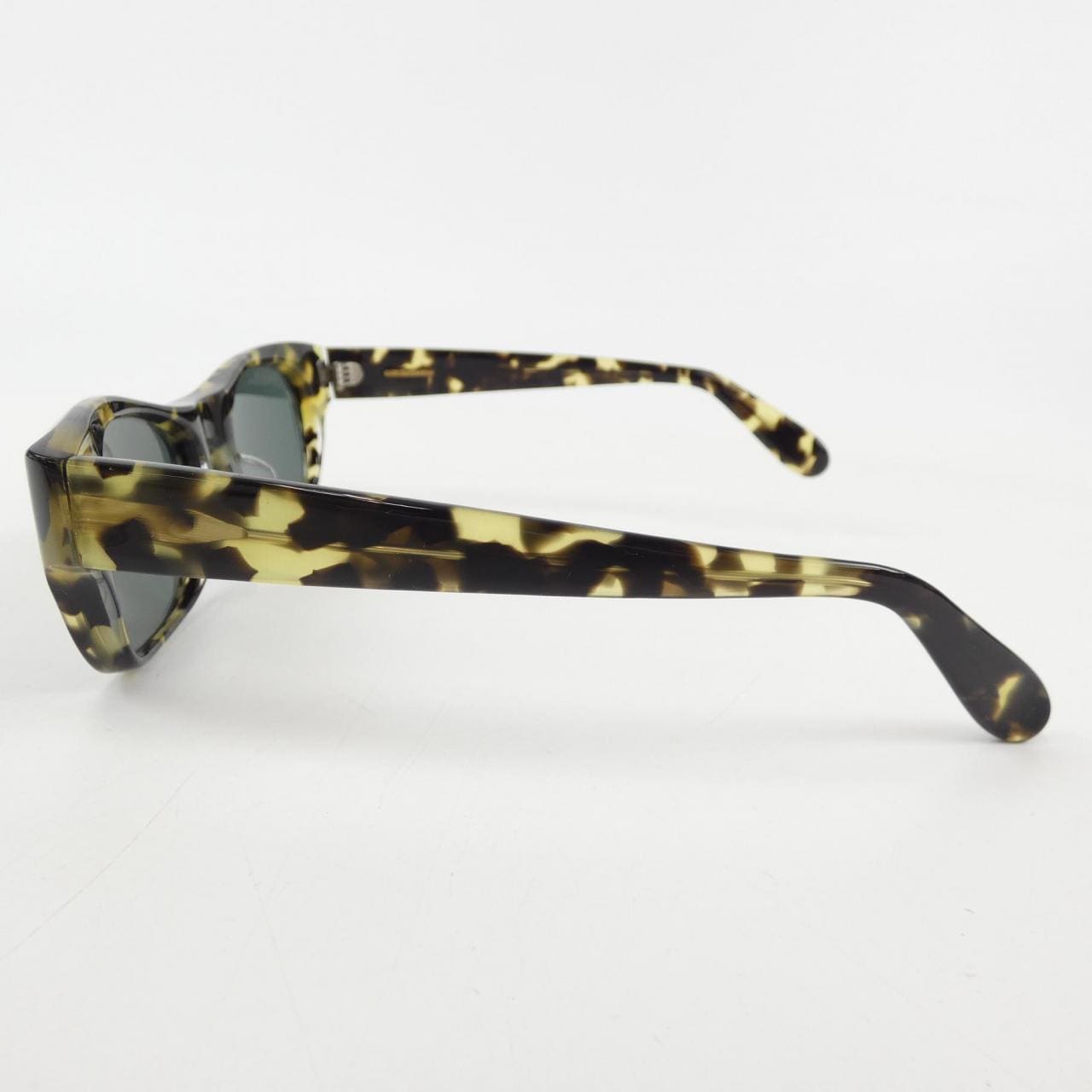 白山眼鏡SUNGLASSES