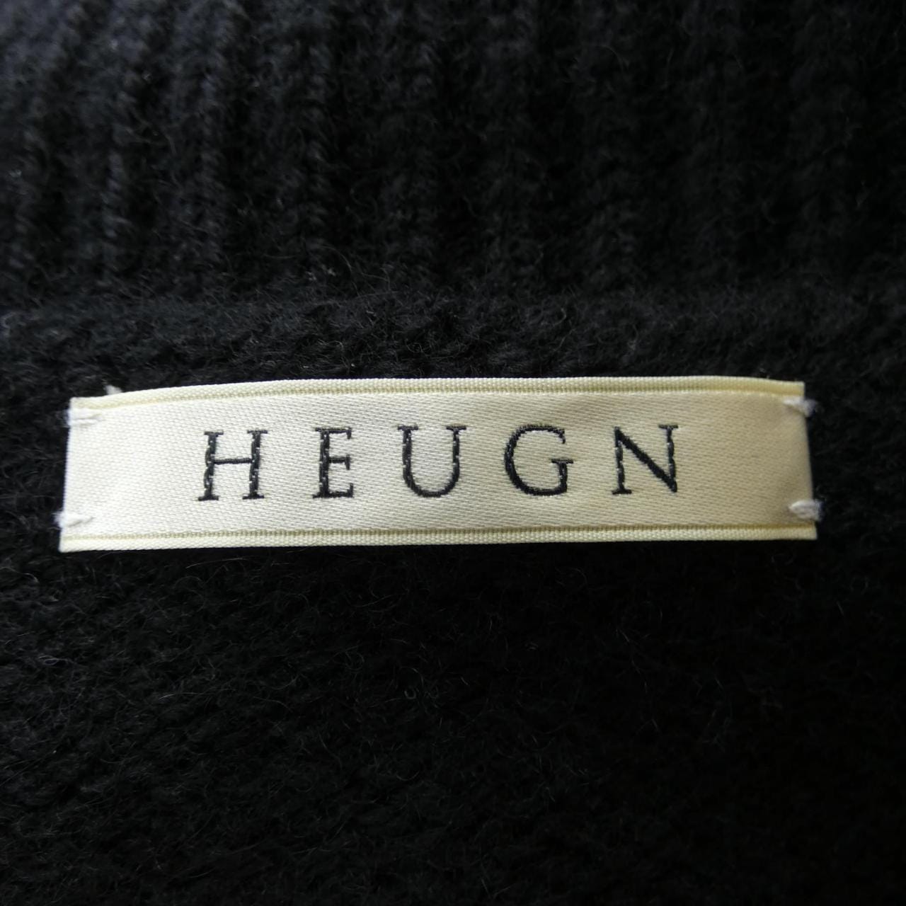 HEUGN ニット