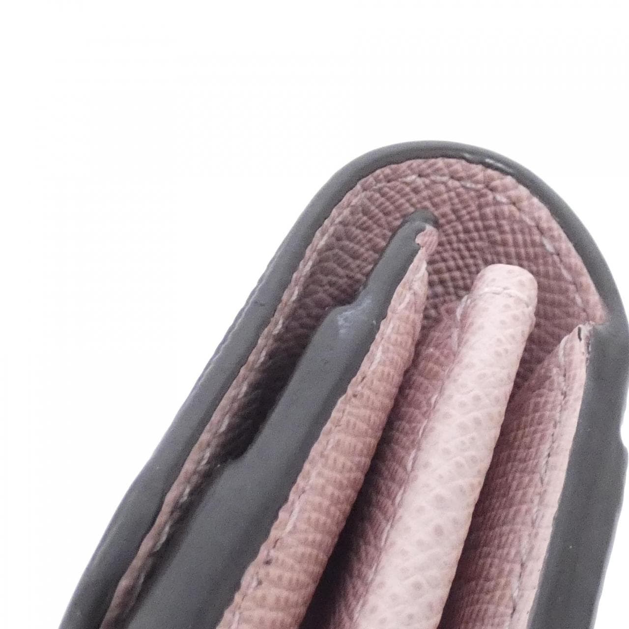 ルイヴィトン モノグラム ポルトフォイユ サラ M62235 財布