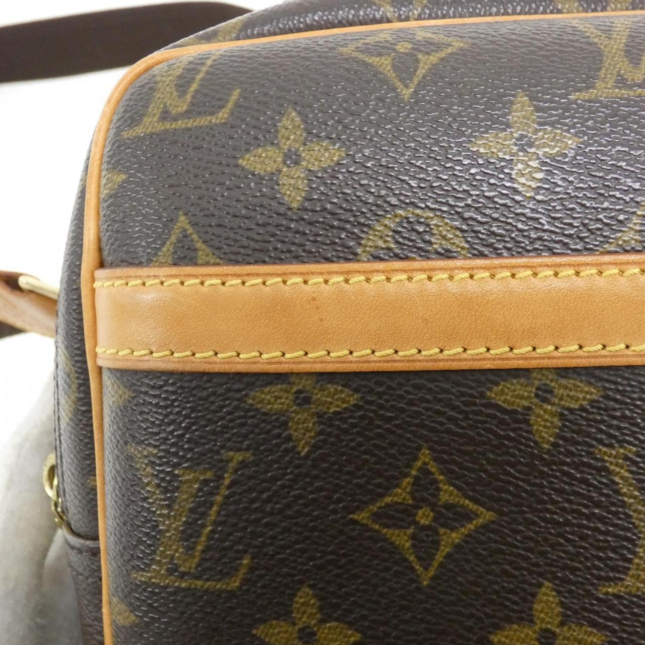 LOUIS VUITTON Monogram Reporter 28 厘米 M45254 单肩包