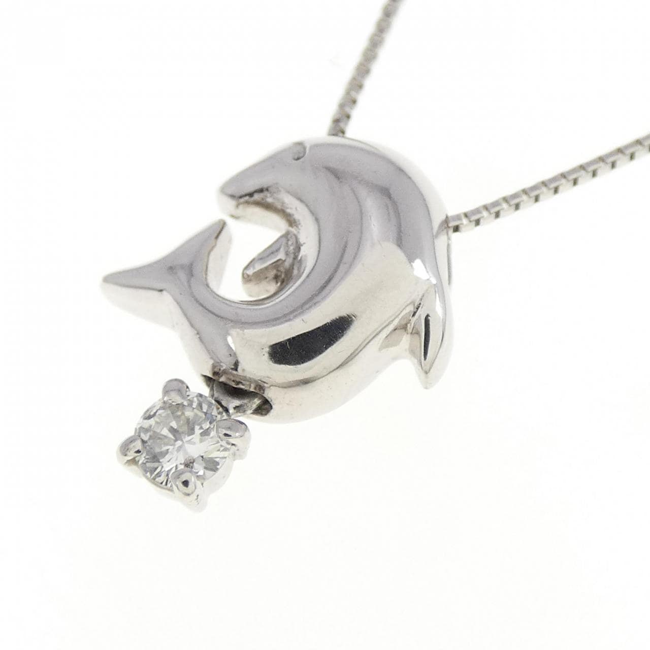 PT Dolphin Diamond Necklace 0.07CT