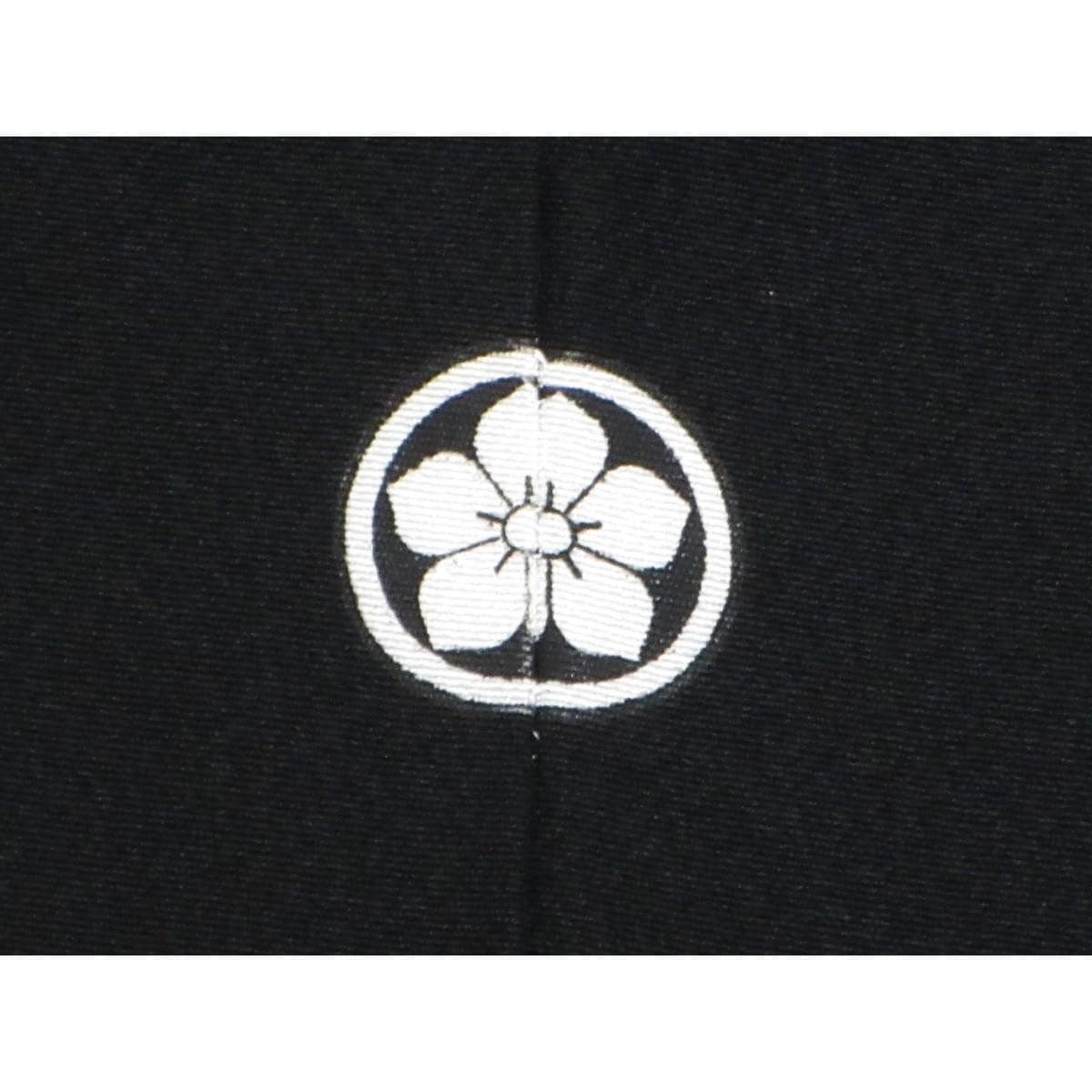 留袖　友禅金彩加工　刺繍入り　丸に桔梗　身幅２Ｌ寸