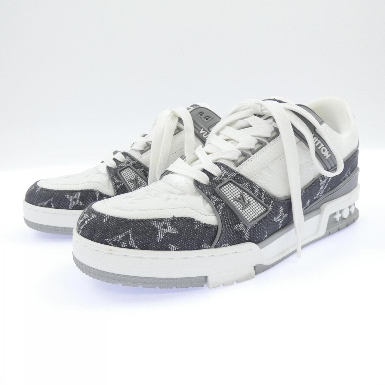 ルイヴィトン LOUIS VUITTON LVトレイナーライン スニーカー