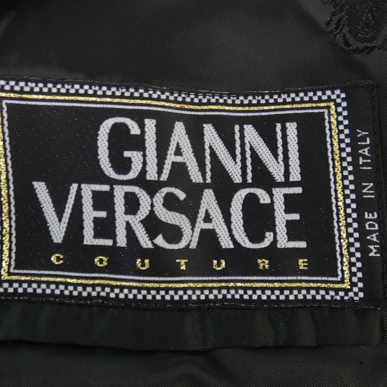 ジャンニヴェルサーチ GIANNI VERSACE コート