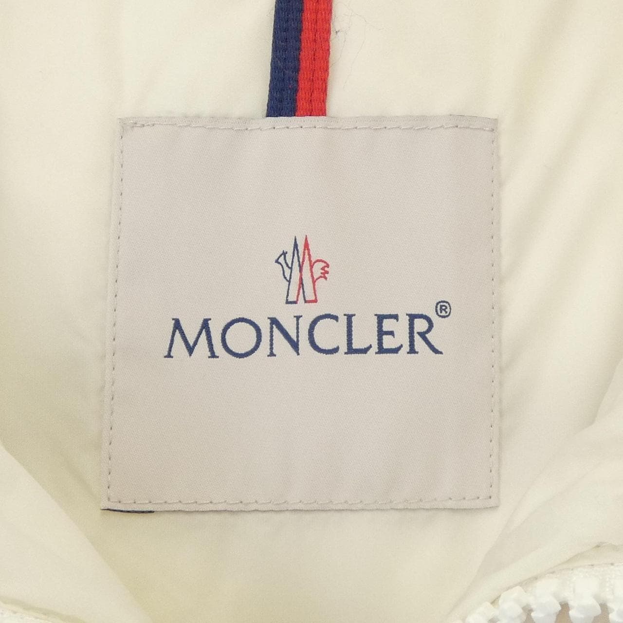 モンクレール MONCLER NESEA ダウンジャケット