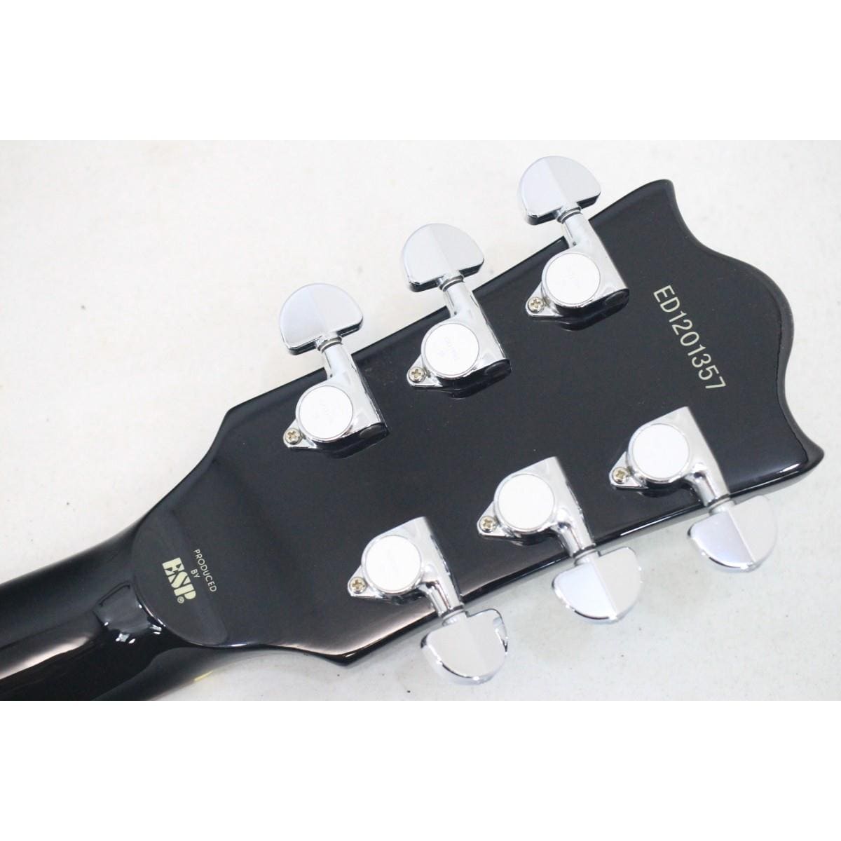 ＥＤＷＡＲＤＳ　Ｅ－ＢＲＩＣＯＬＥＵＲ