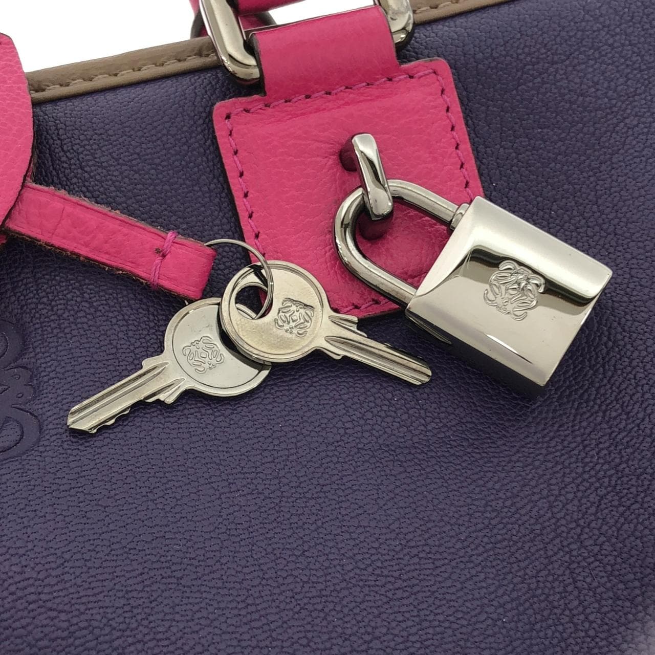 ロエベ アマソナ 28cm BB103TIJ00 バッグ