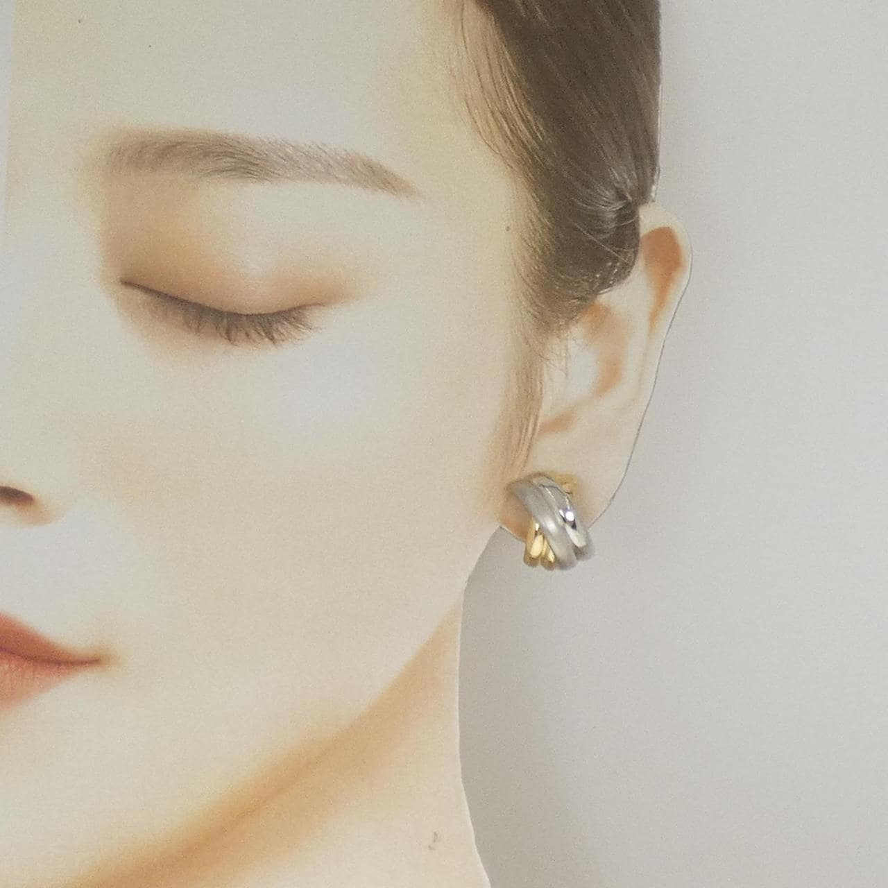 K18YG/PT900 ピアス