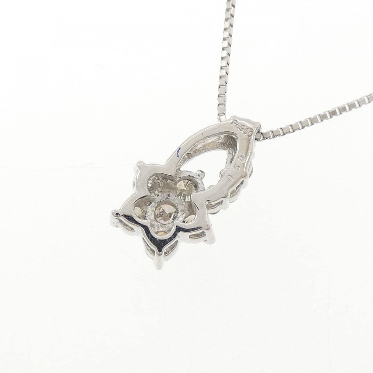 PT900/PT850 フラワー ダイヤモンド ネックレス 0.50CT