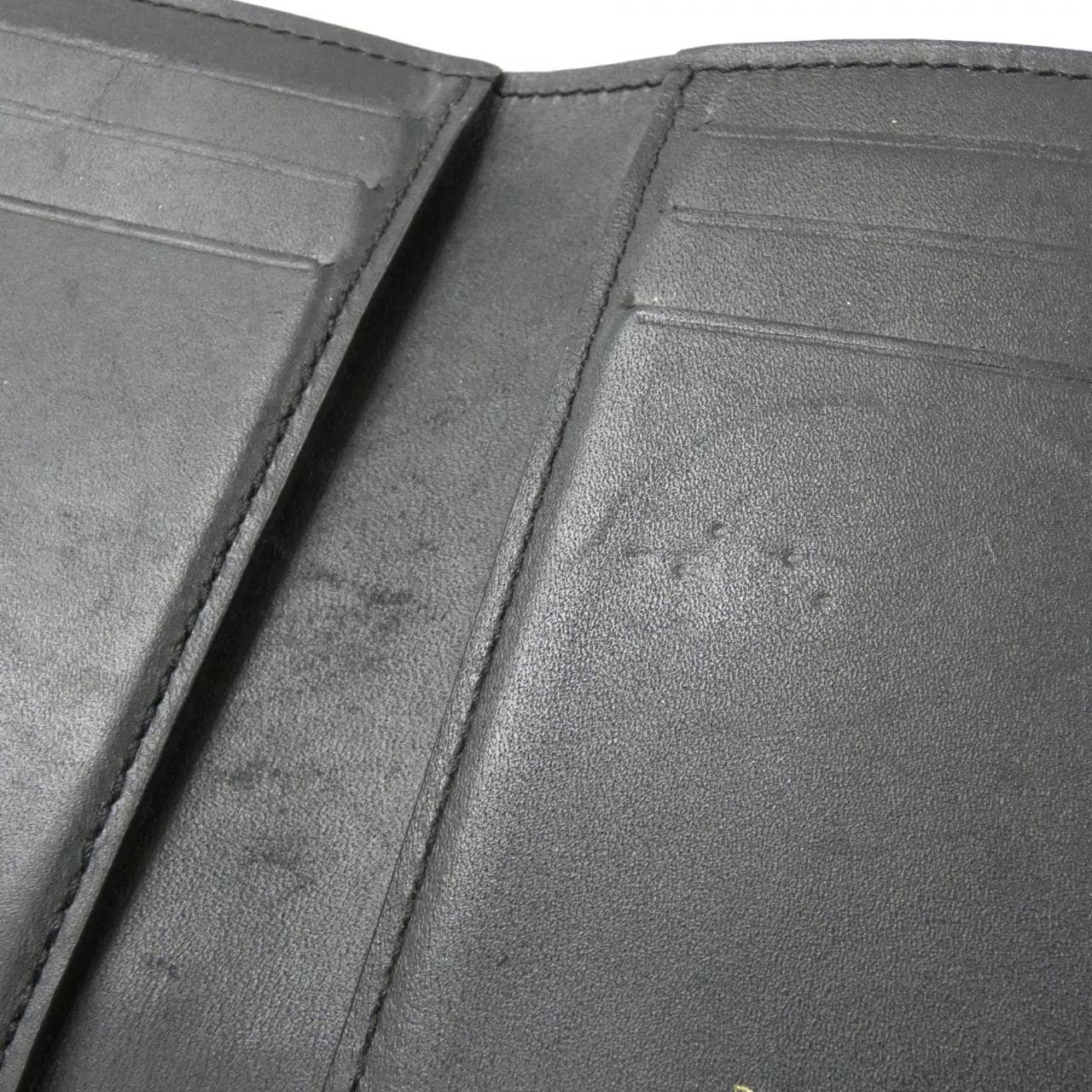 ルイヴィトン モノグラム ポルトフォイユ ドーフィーヌ コンパクト M68725 財布