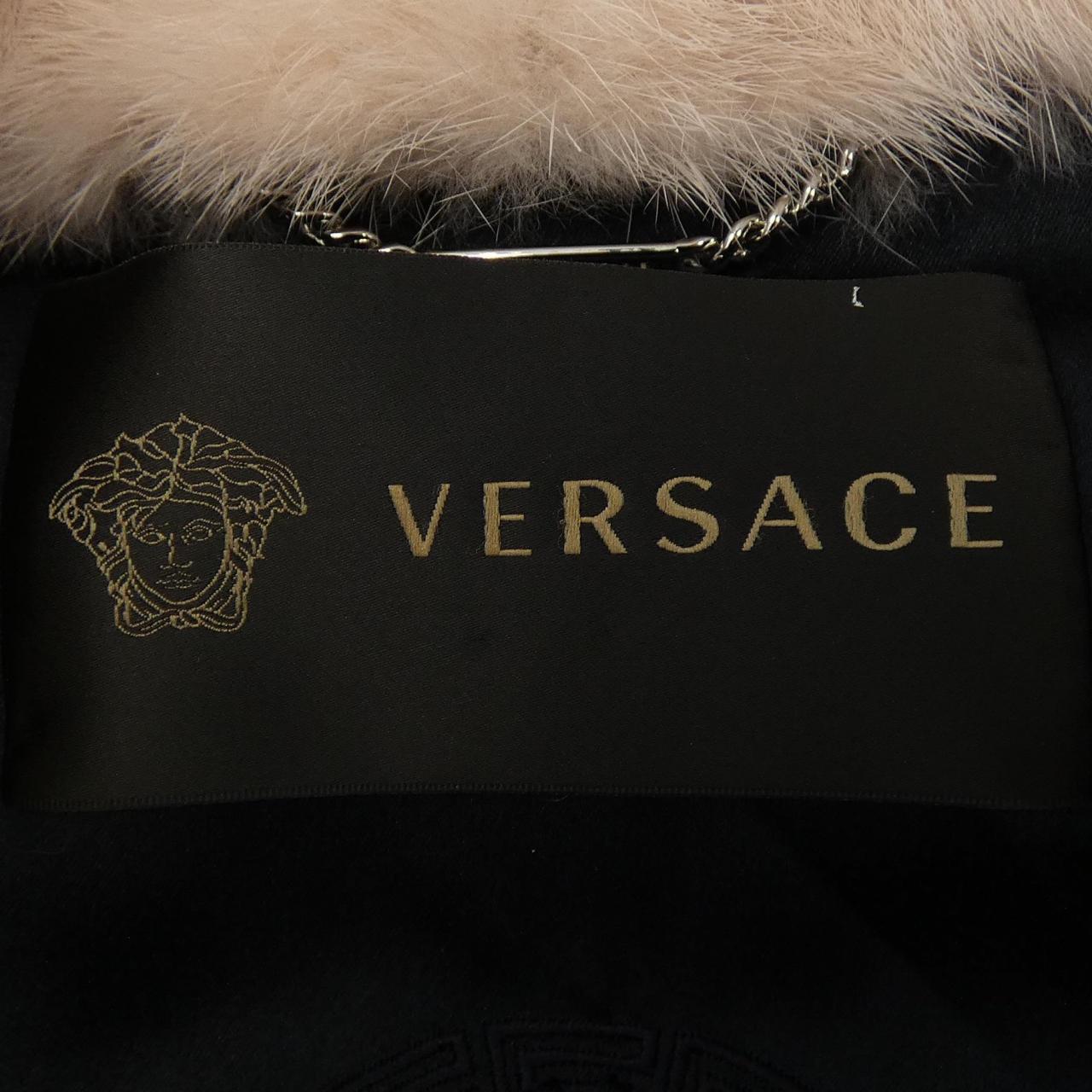 ヴェルサーチェ VERSACE A75391 コート