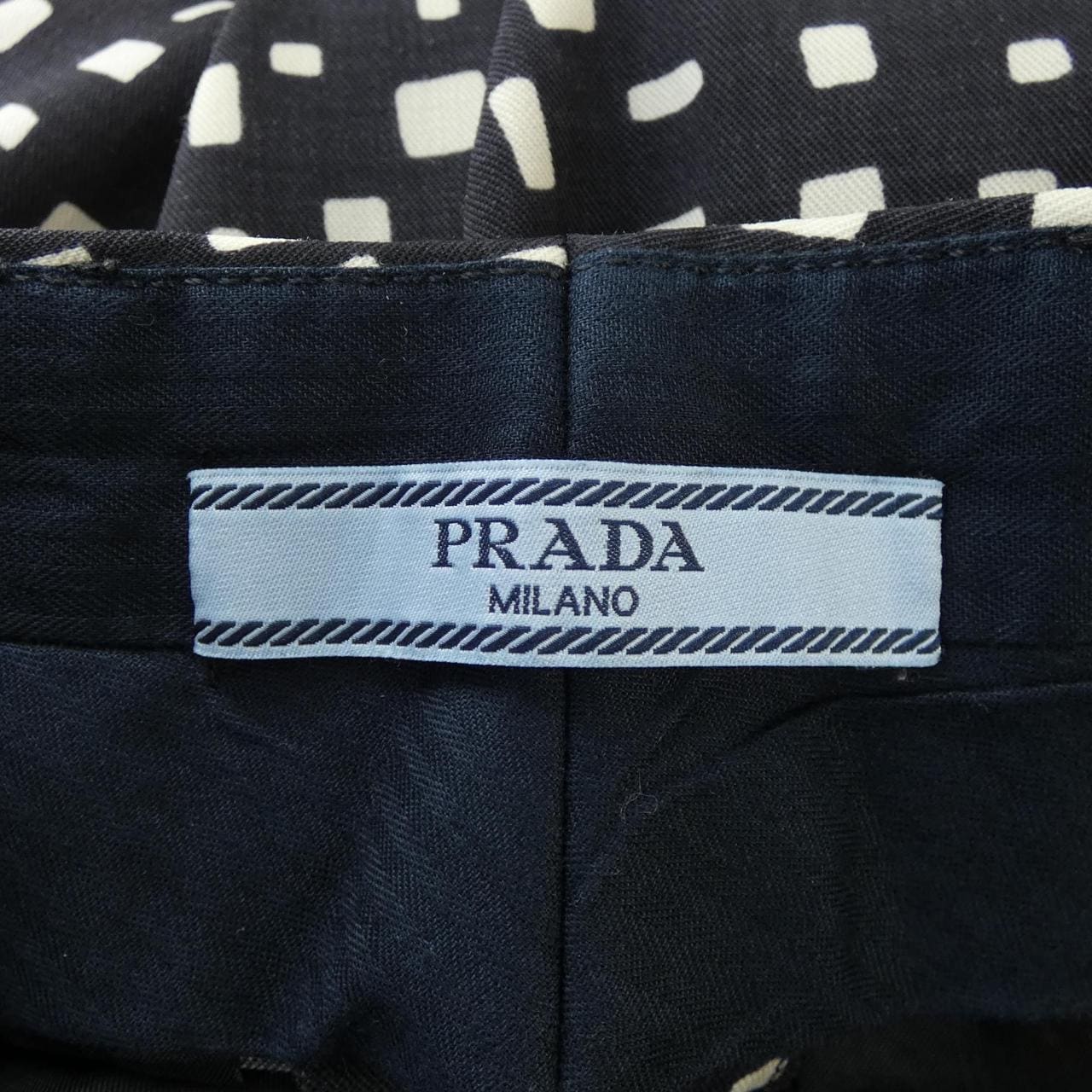 プラダ PRADA パンツ