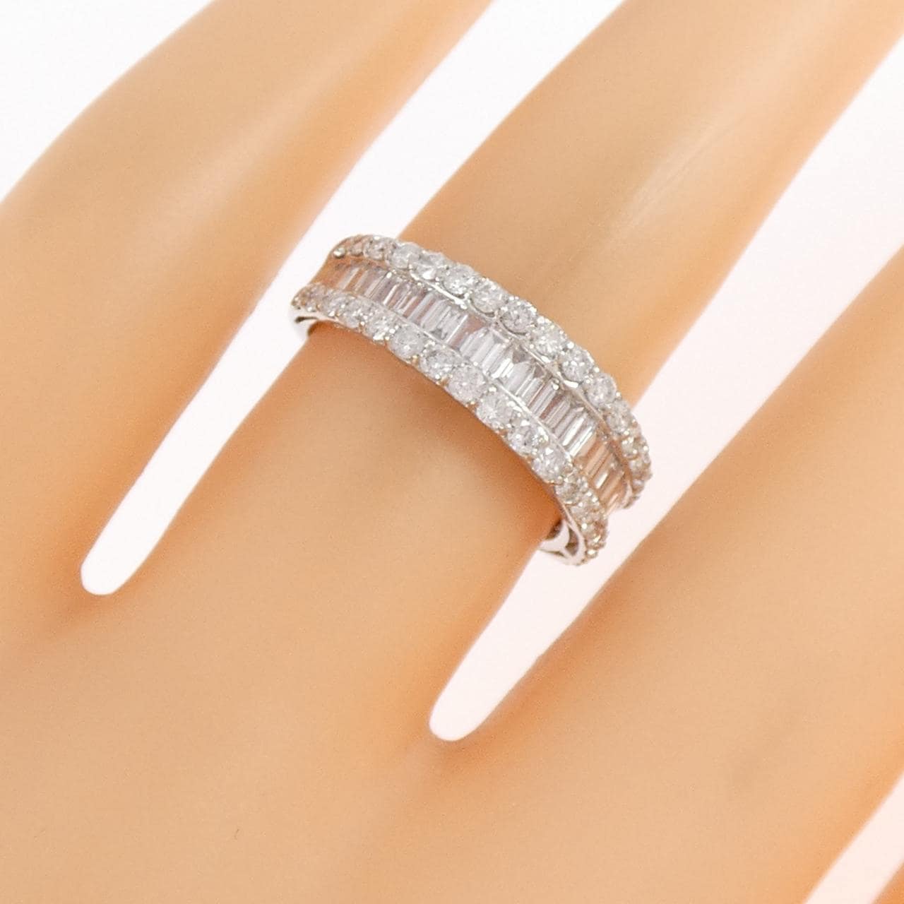PT900 ダイヤモンド リング 1.00CT
