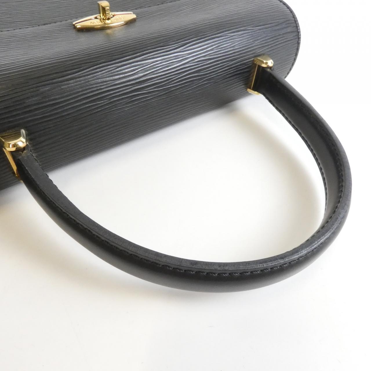 ルイヴィトン エピ マルゼルブ M52372 バッグ