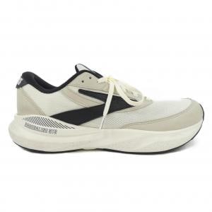 BROOKS 1104371D154 スニーカー