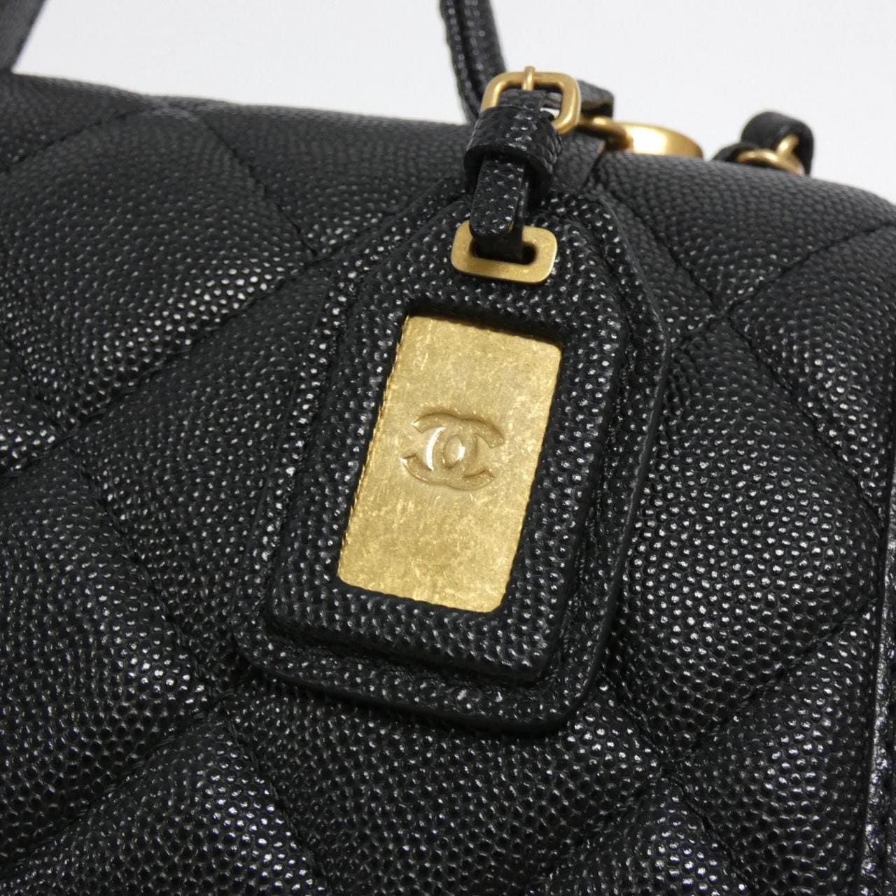 CHANEL AS3652 shoulder bag