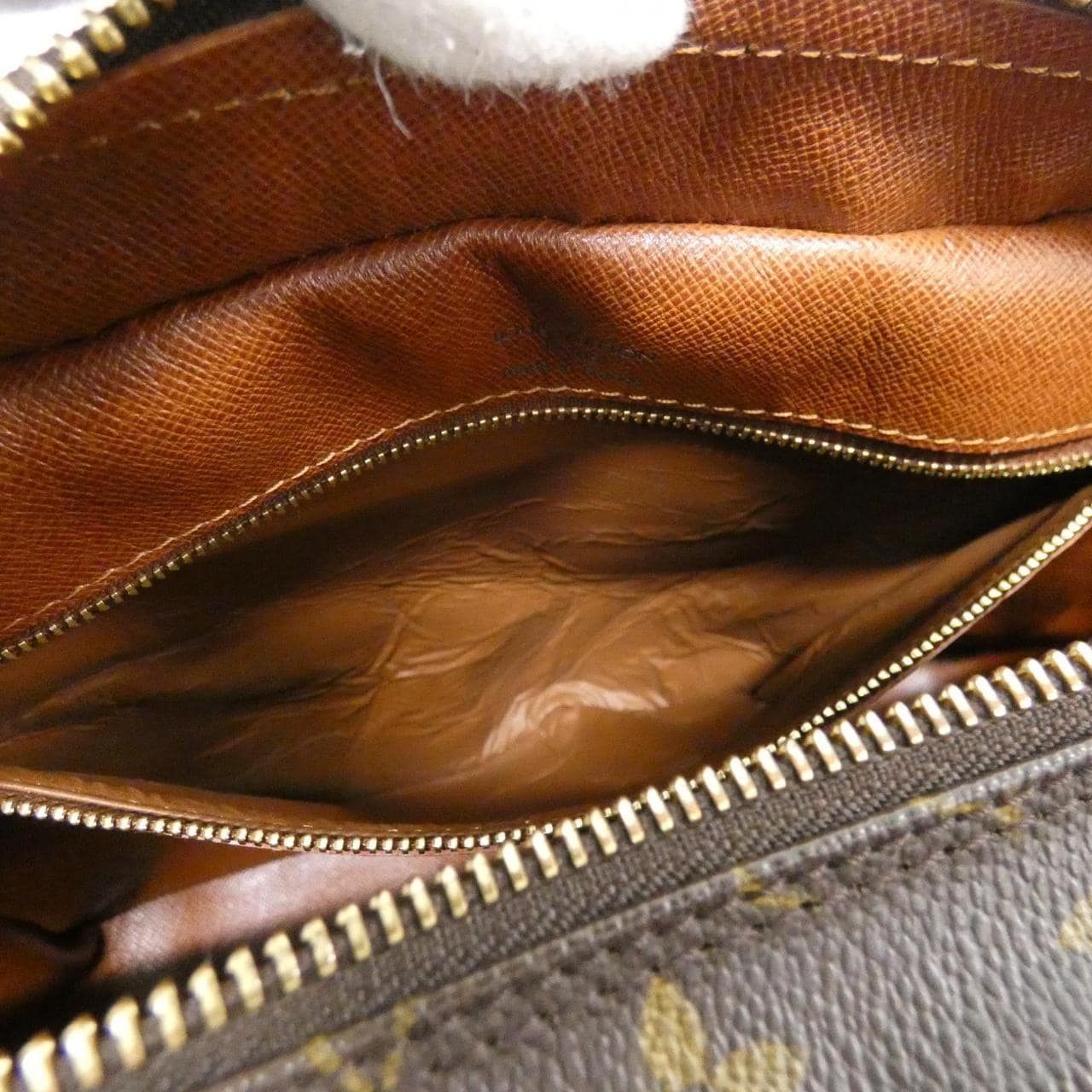 ルイヴィトン モノグラム ナイル M45244 ショルダーバッグ