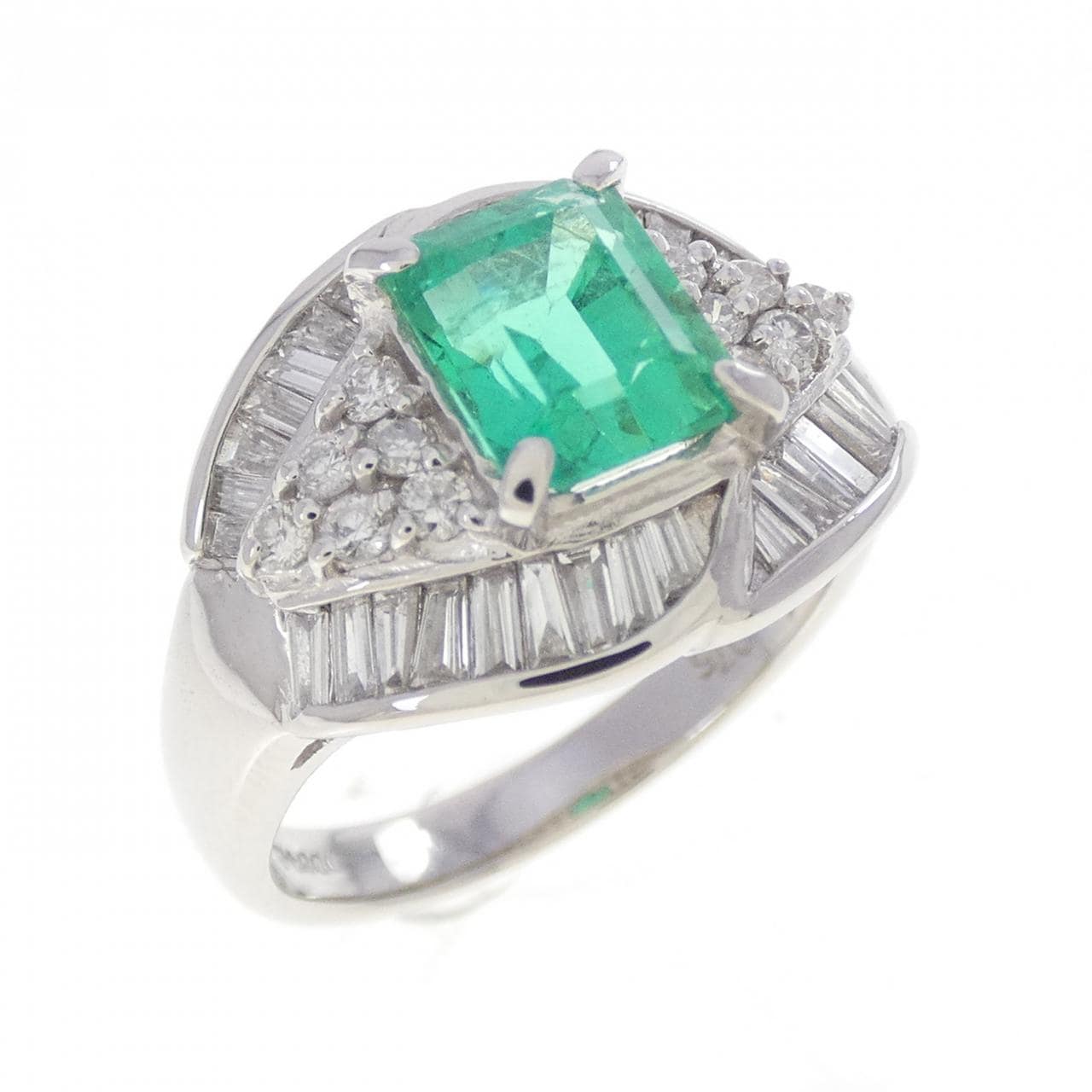 PT900 エメラルド リング 1.31CT