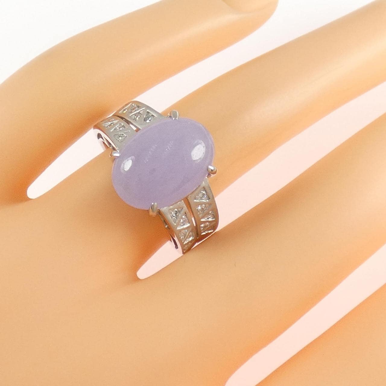 PT900 ラベンダーヒスイ リング 5.534CT