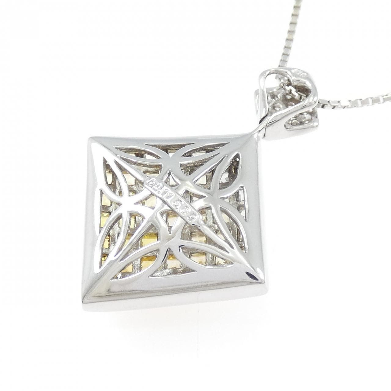 K18WG サファイヤ ネックレス 5.09CT