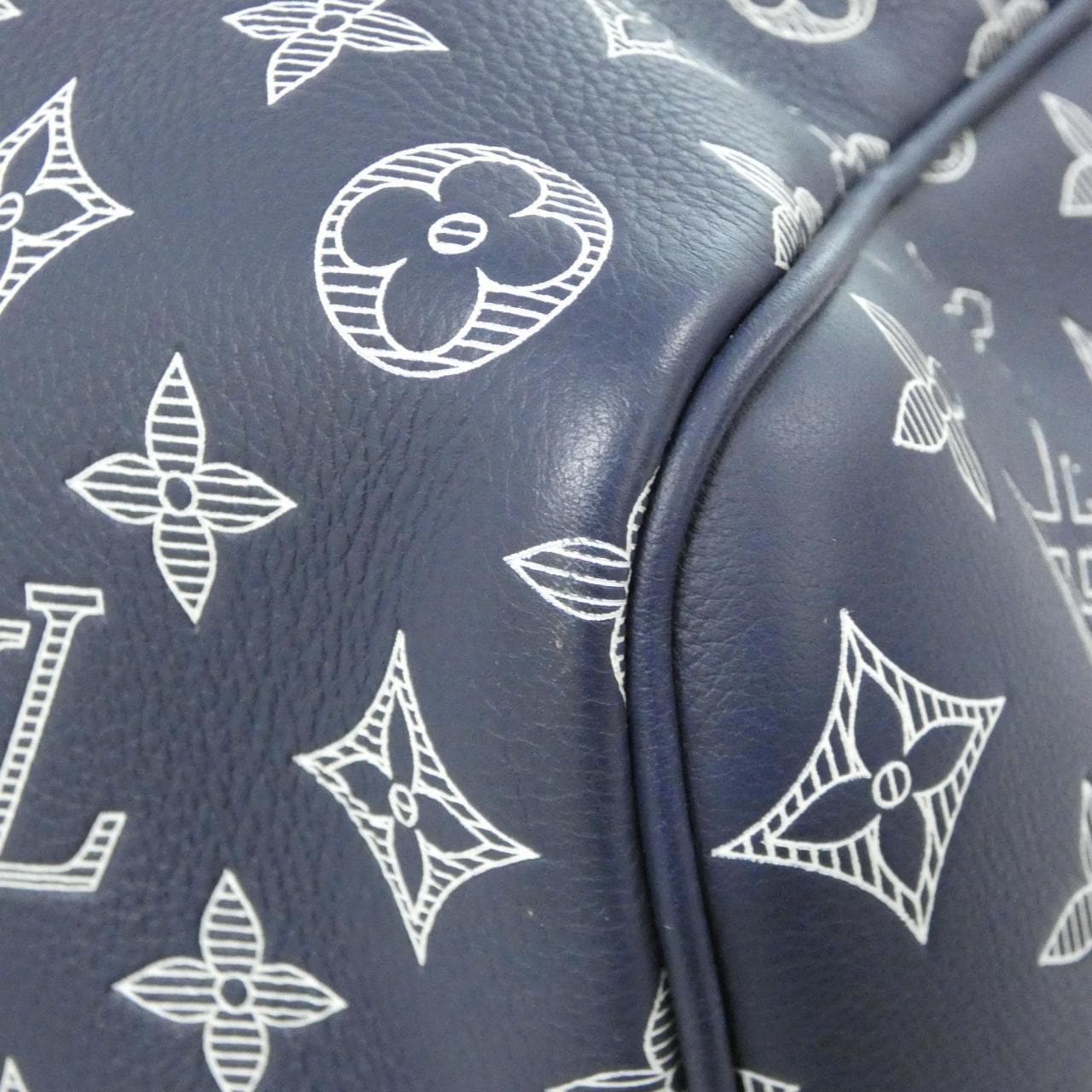 ルイヴィトン モノグラム シャドウ キーポル バンドリエール 50cm M24953 ボストンバッグ