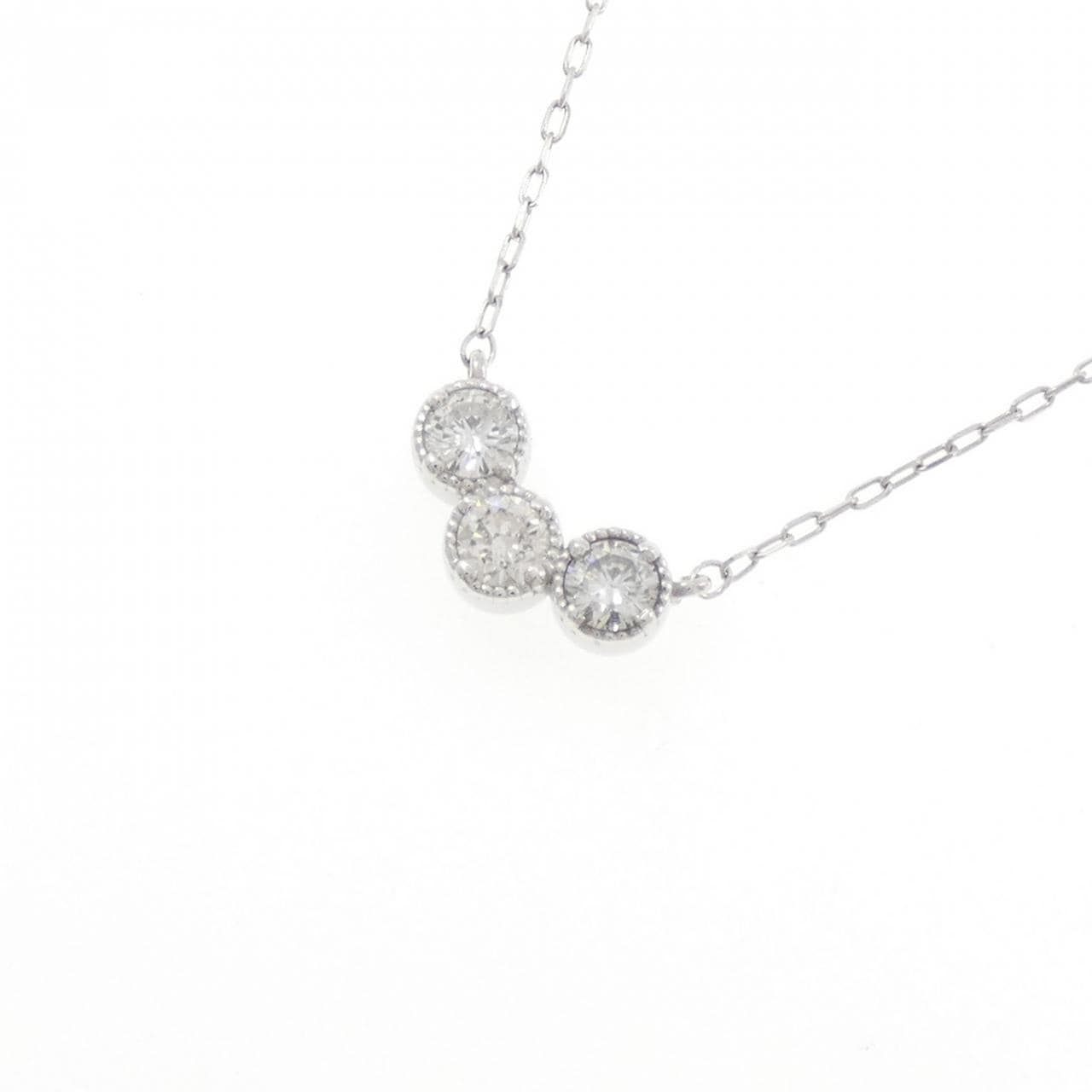 K18WG スリーストーン ダイヤモンド ネックレス 0.30CT
