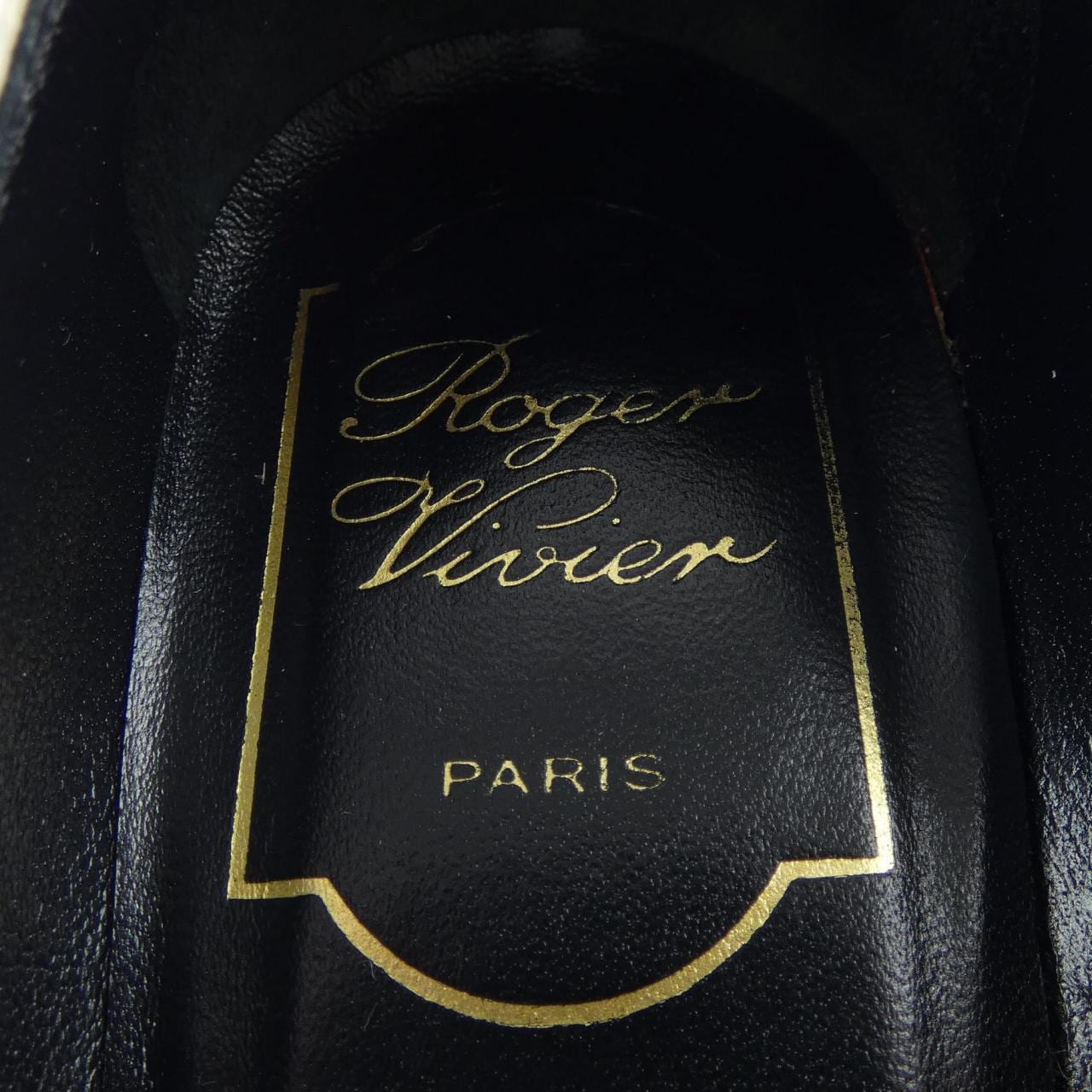 ロジェヴィヴィエ ROGER VIVIER パンプス