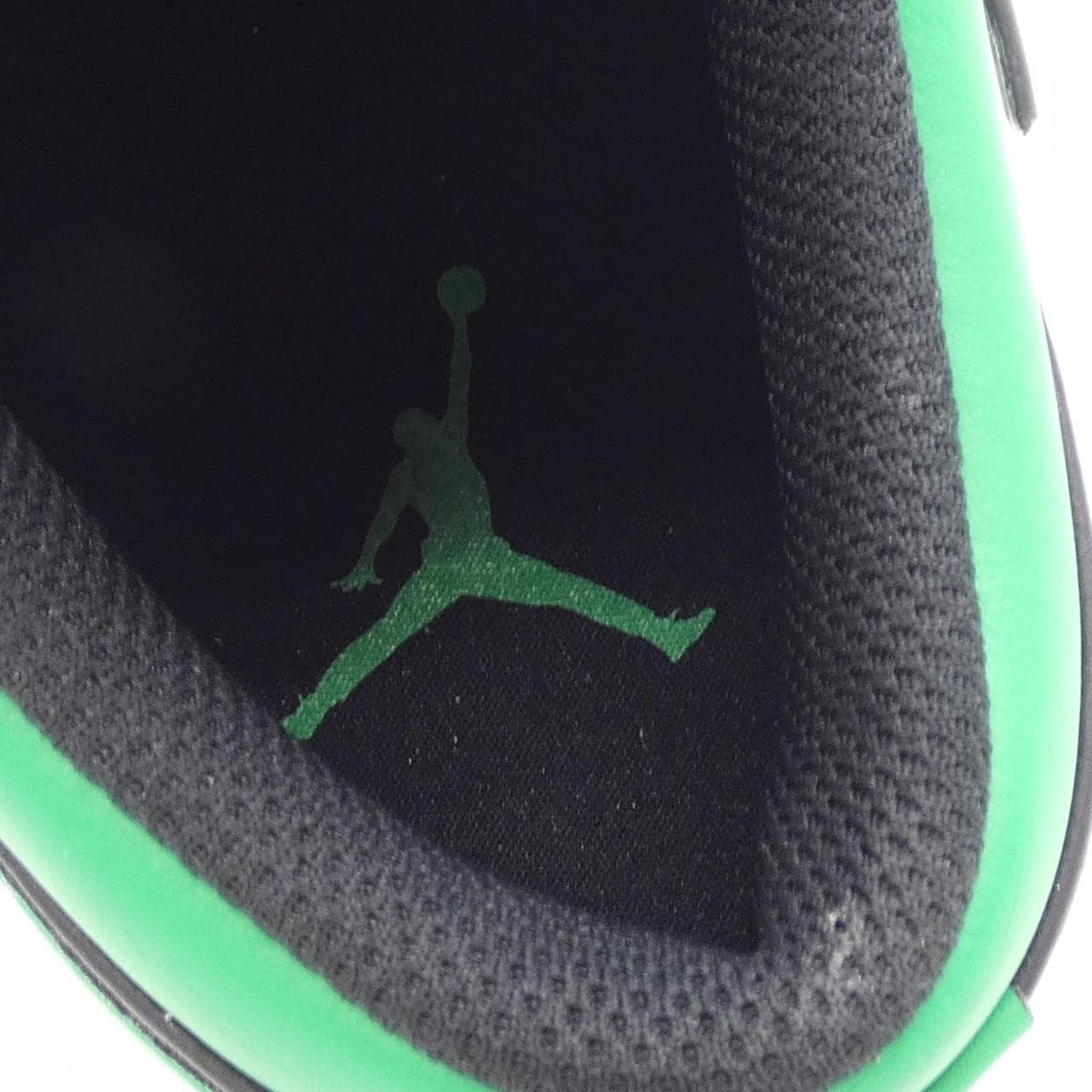 ナイキ ジョーダン NIKE JORDAN スニーカー