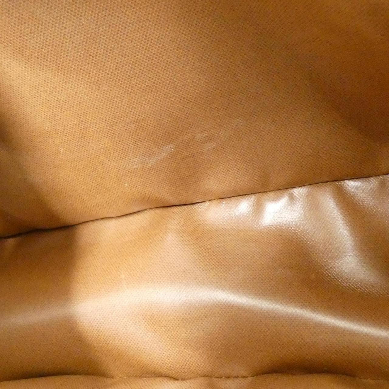LOUIS VUITTON Monogram Truth 香水 25 厘米 M47527 手拿包
