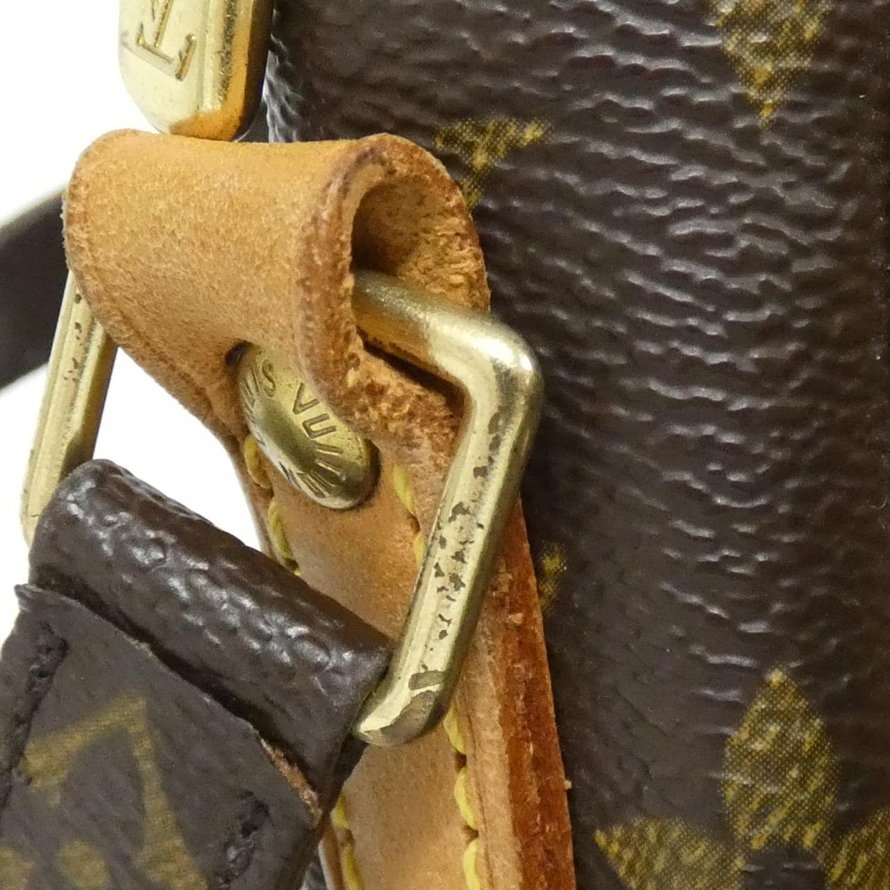 ルイヴィトン モノグラム アマゾン M45236 ショルダーバッグ