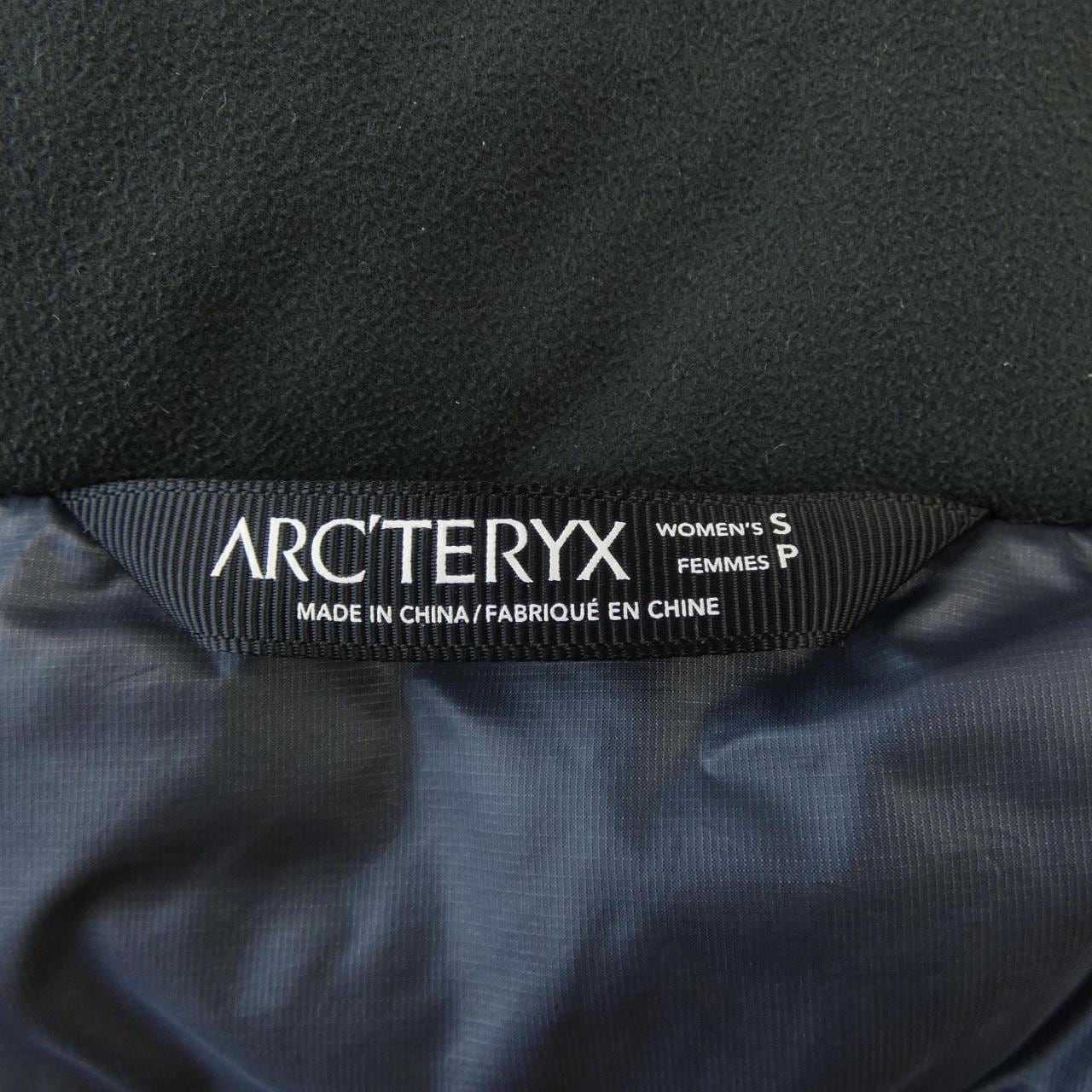 アークテリクス ARC'TERYX 20E3725 ダウンコート