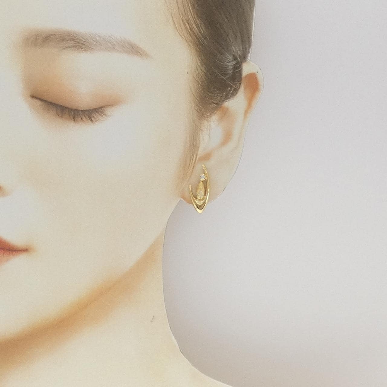名執左結里 ダイヤモンド イヤリング 0.12CT